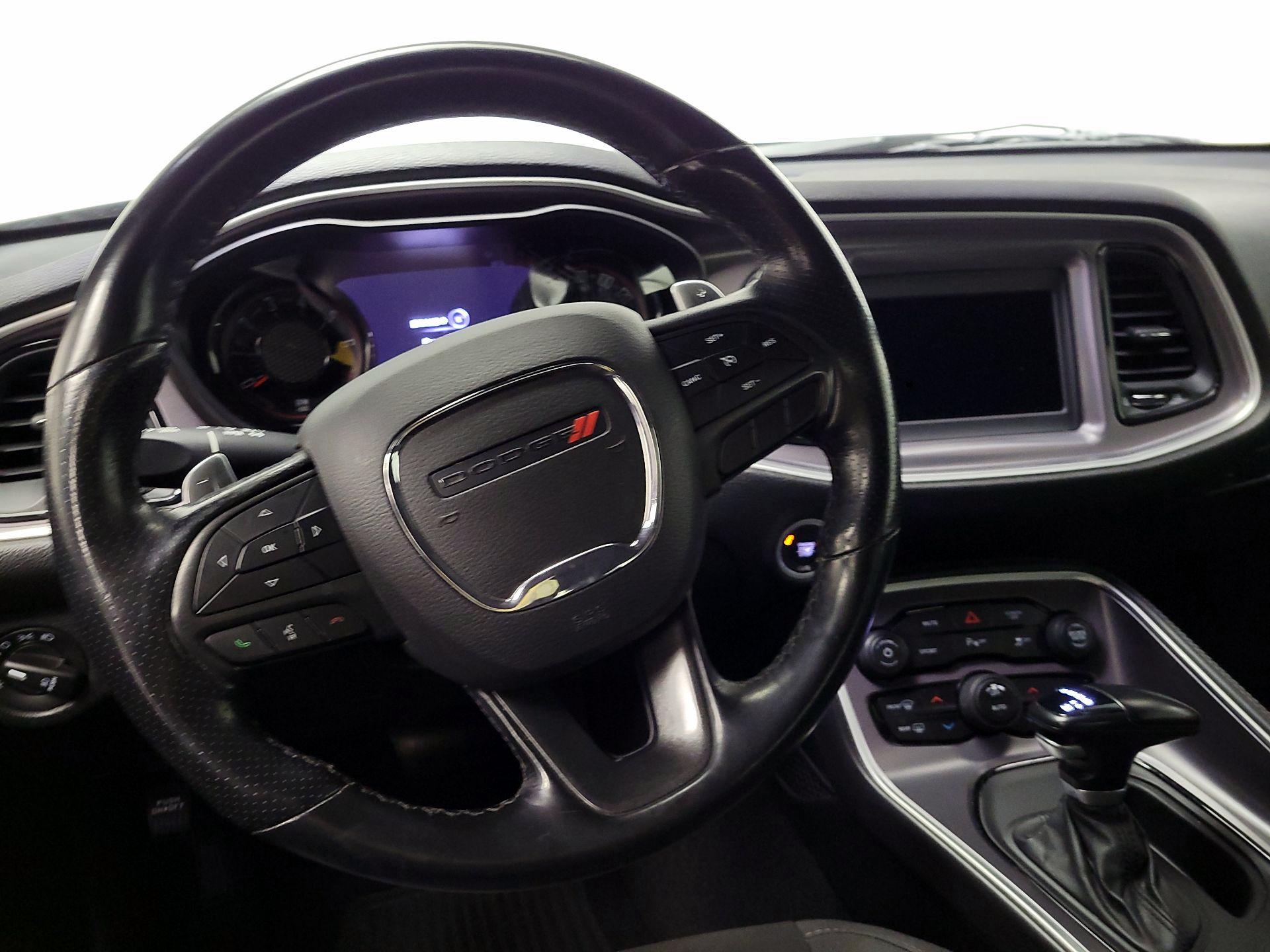 Thumbnail: 2019 Dodge Challenger - 10