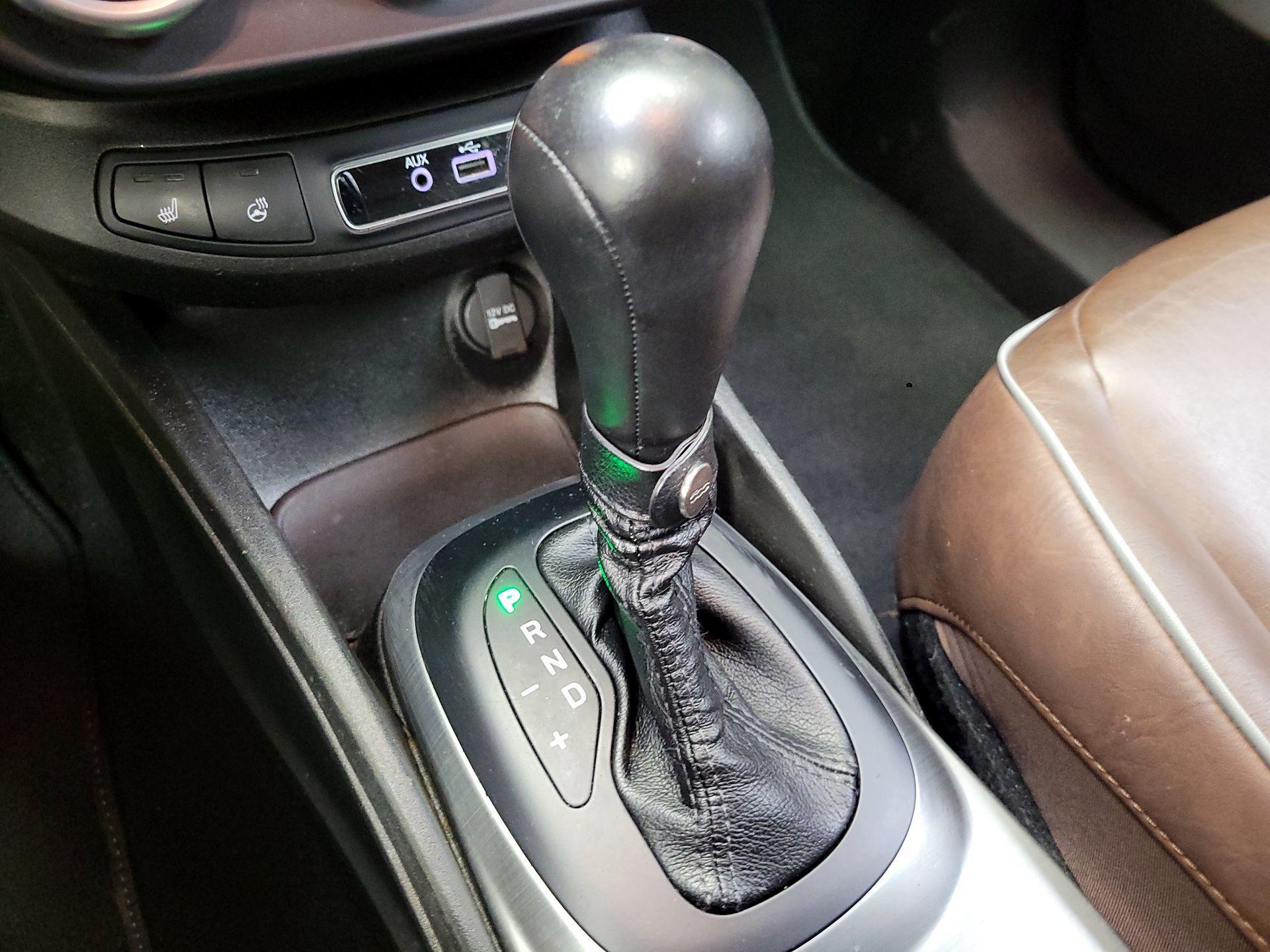 Thumbnail: 2016 Fiat 500X - 18