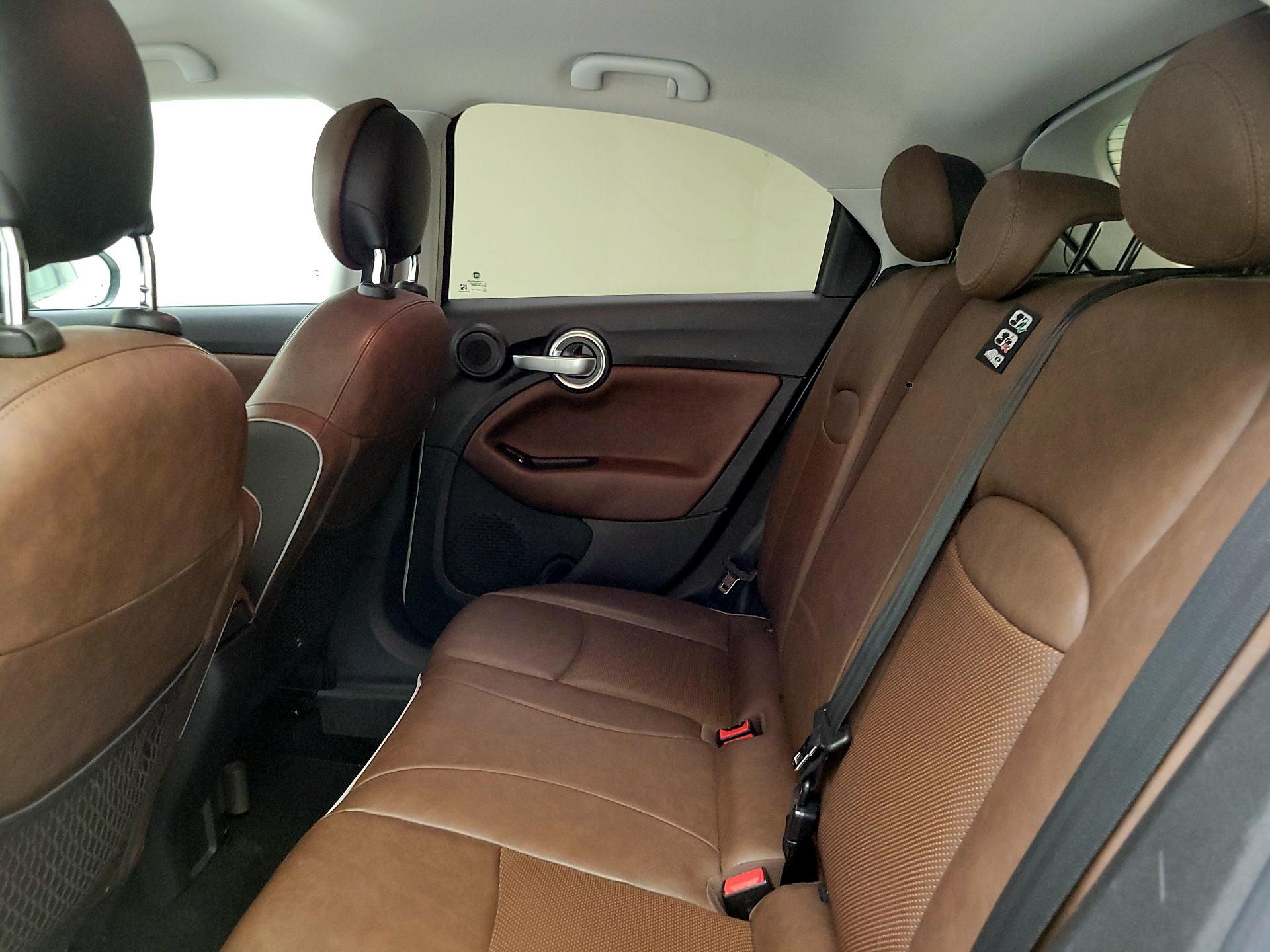 Thumbnail: 2016 Fiat 500X - 20