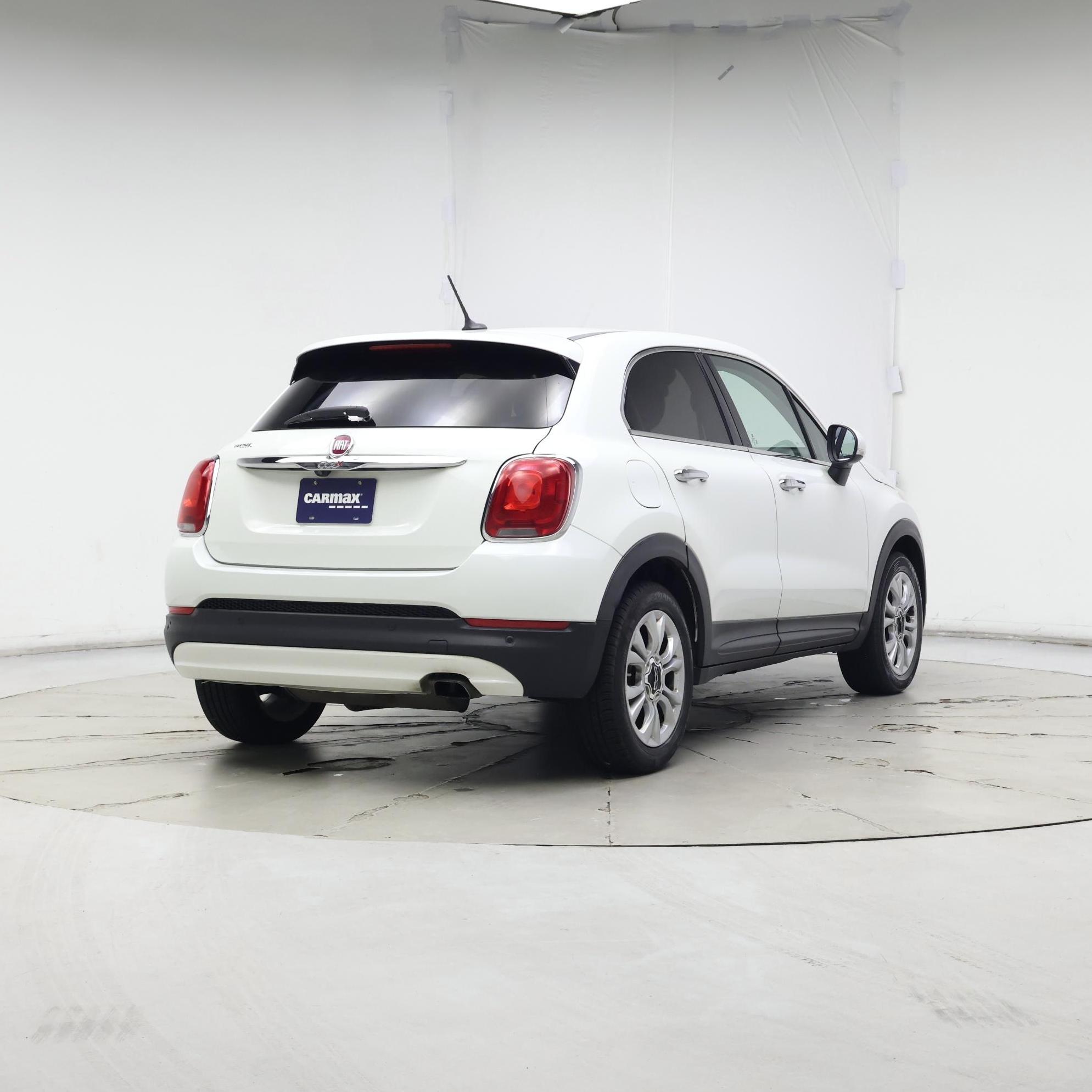 Thumbnail: 2016 Fiat 500X - 8