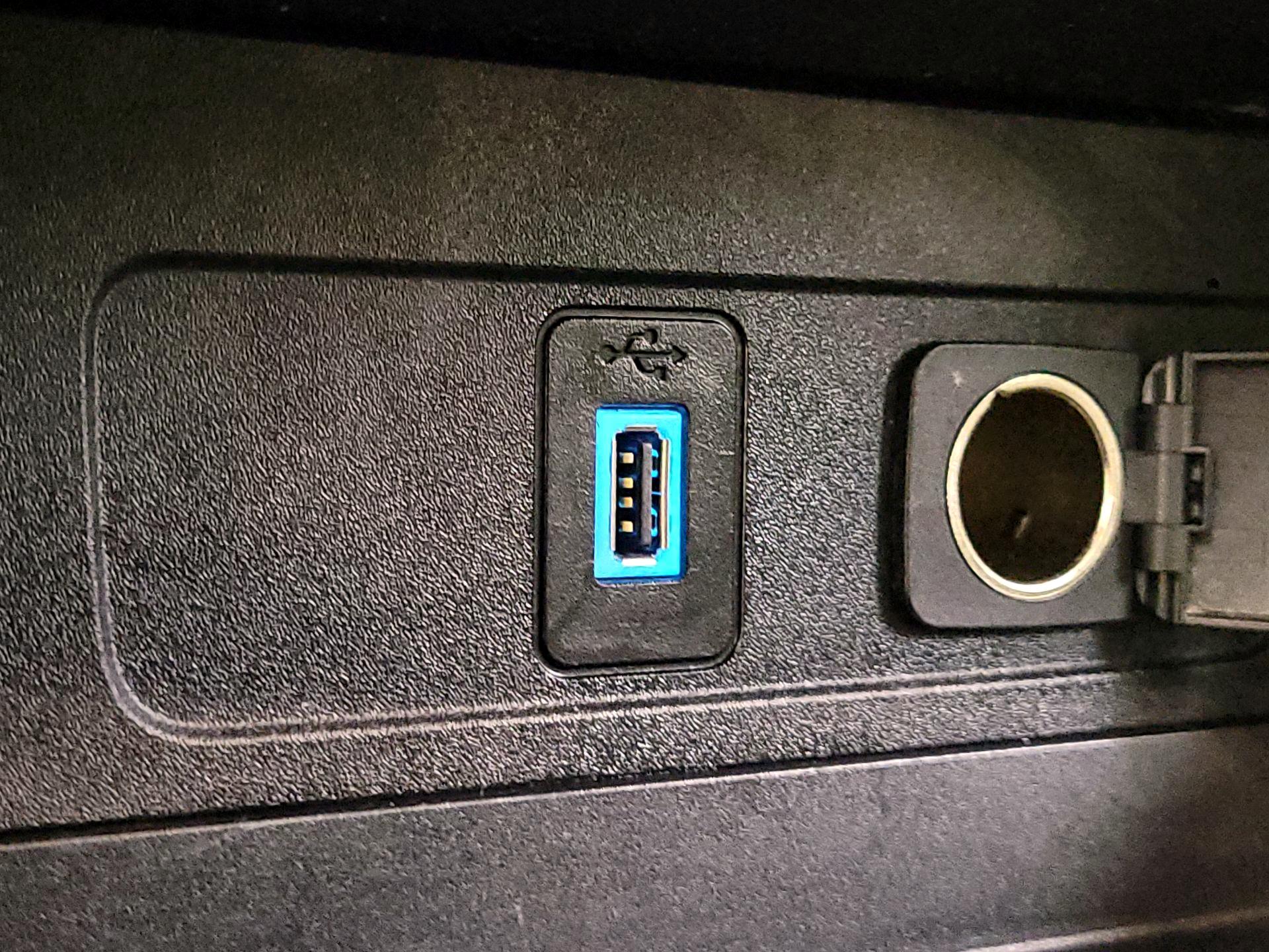 Thumbnail: 2018 Ford Escape - 18