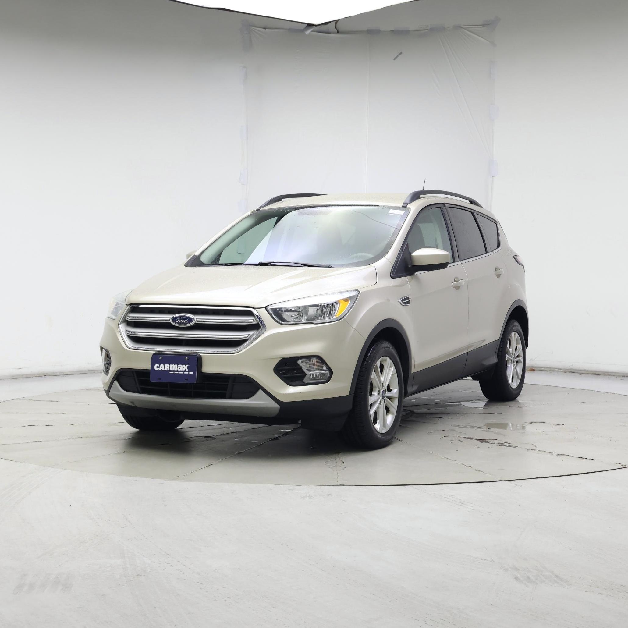 Thumbnail: 2018 Ford Escape - 4