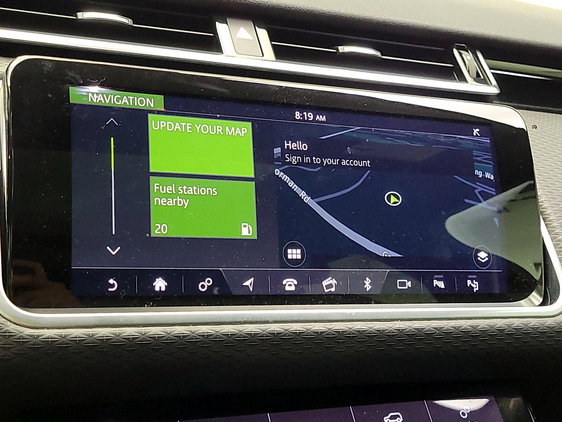 Thumbnail: 2019 Land Rover Range Rover Velar - 14