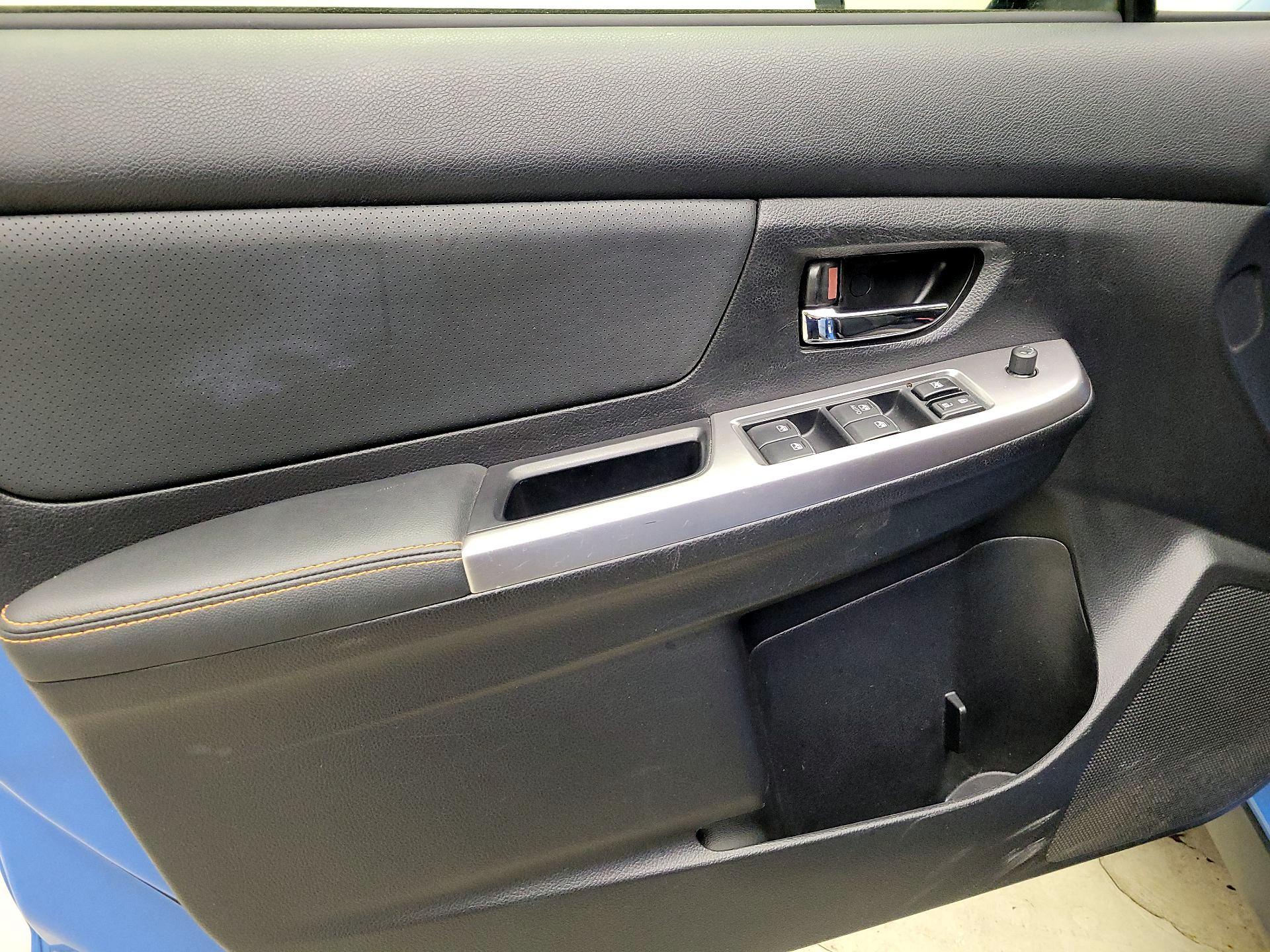 Thumbnail: 2016 Subaru XV Crosstrek - 12