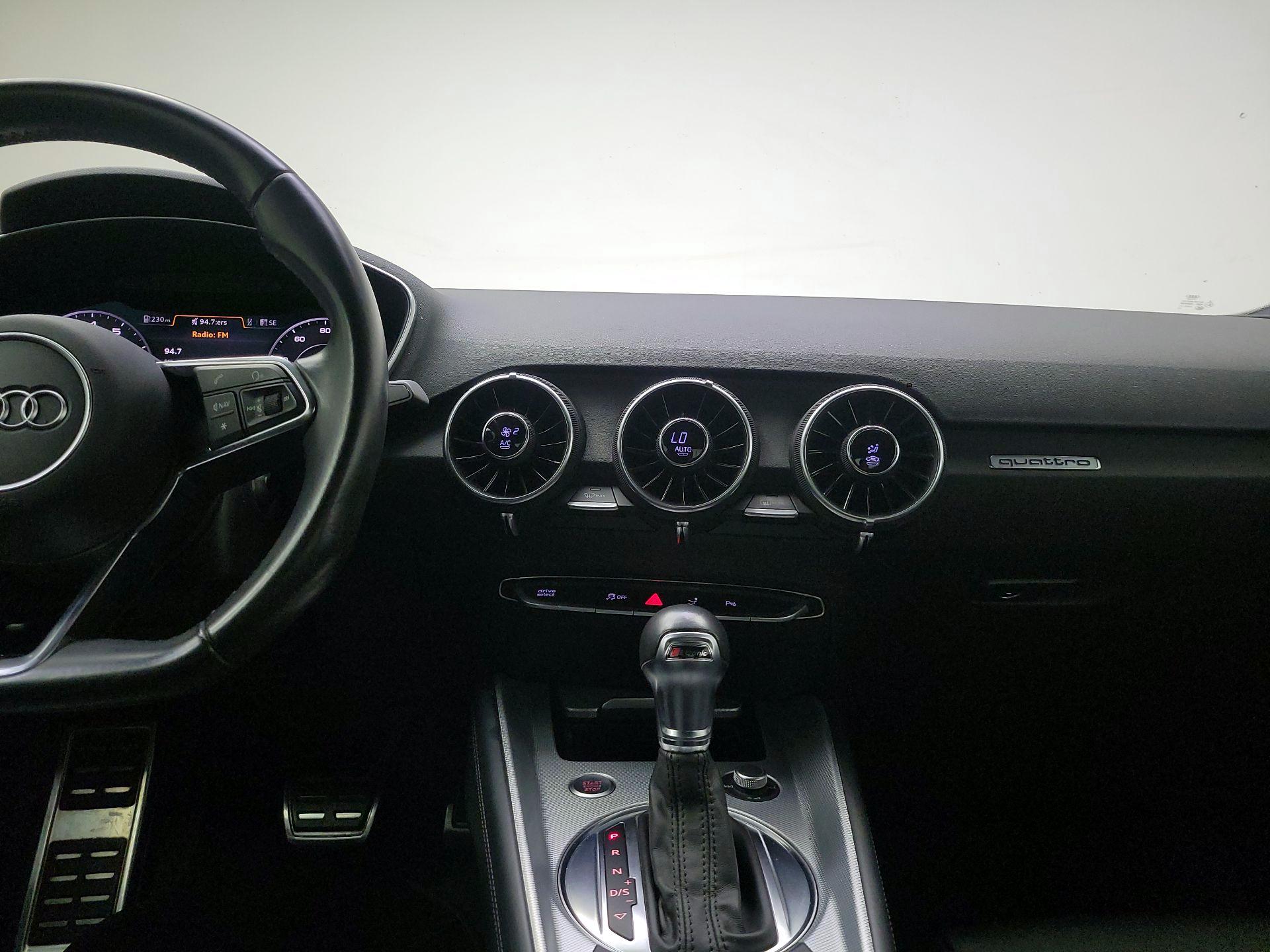 Thumbnail: 2017 Audi TT - 9