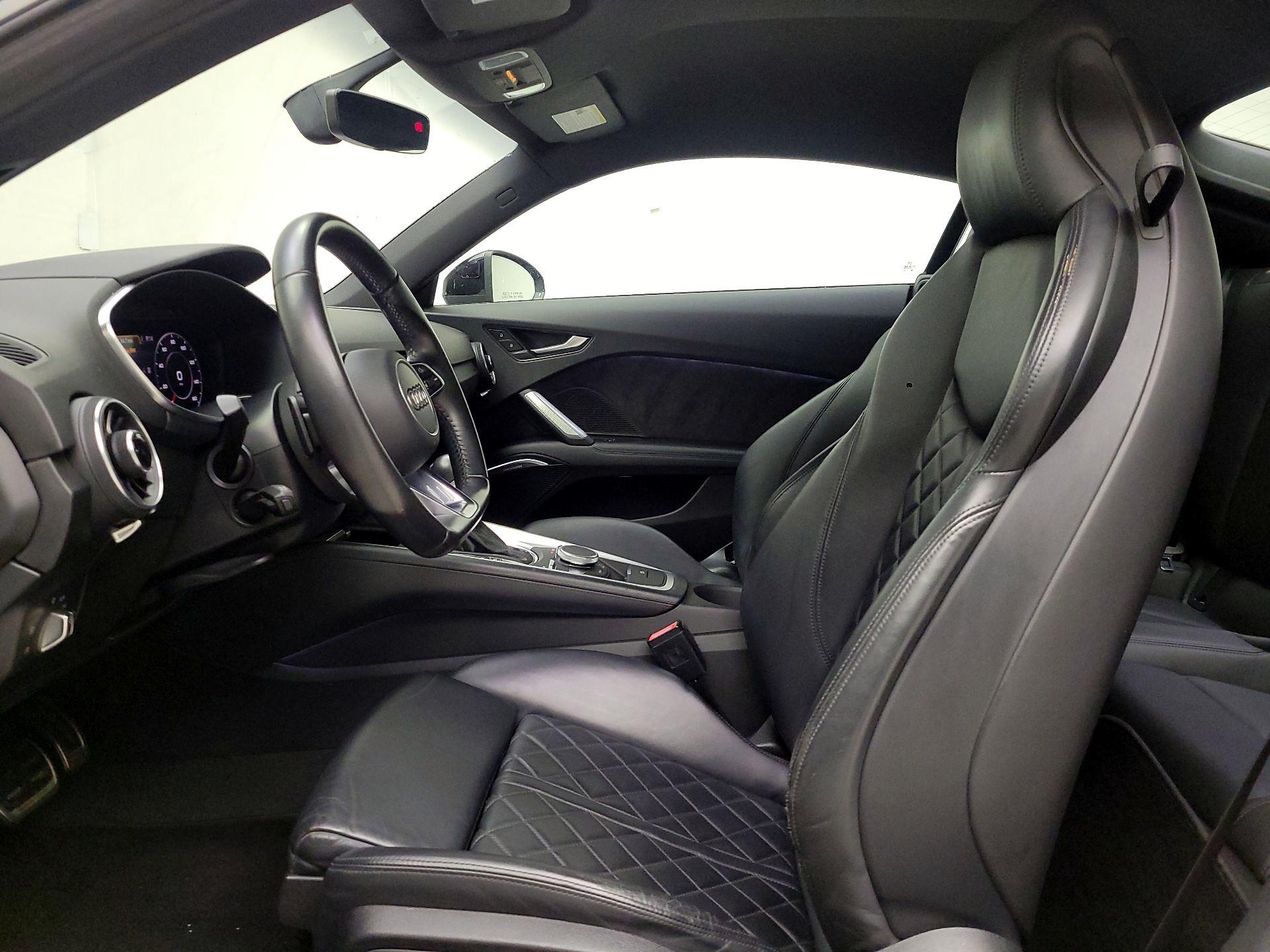 Thumbnail: 2017 Audi TT - 11