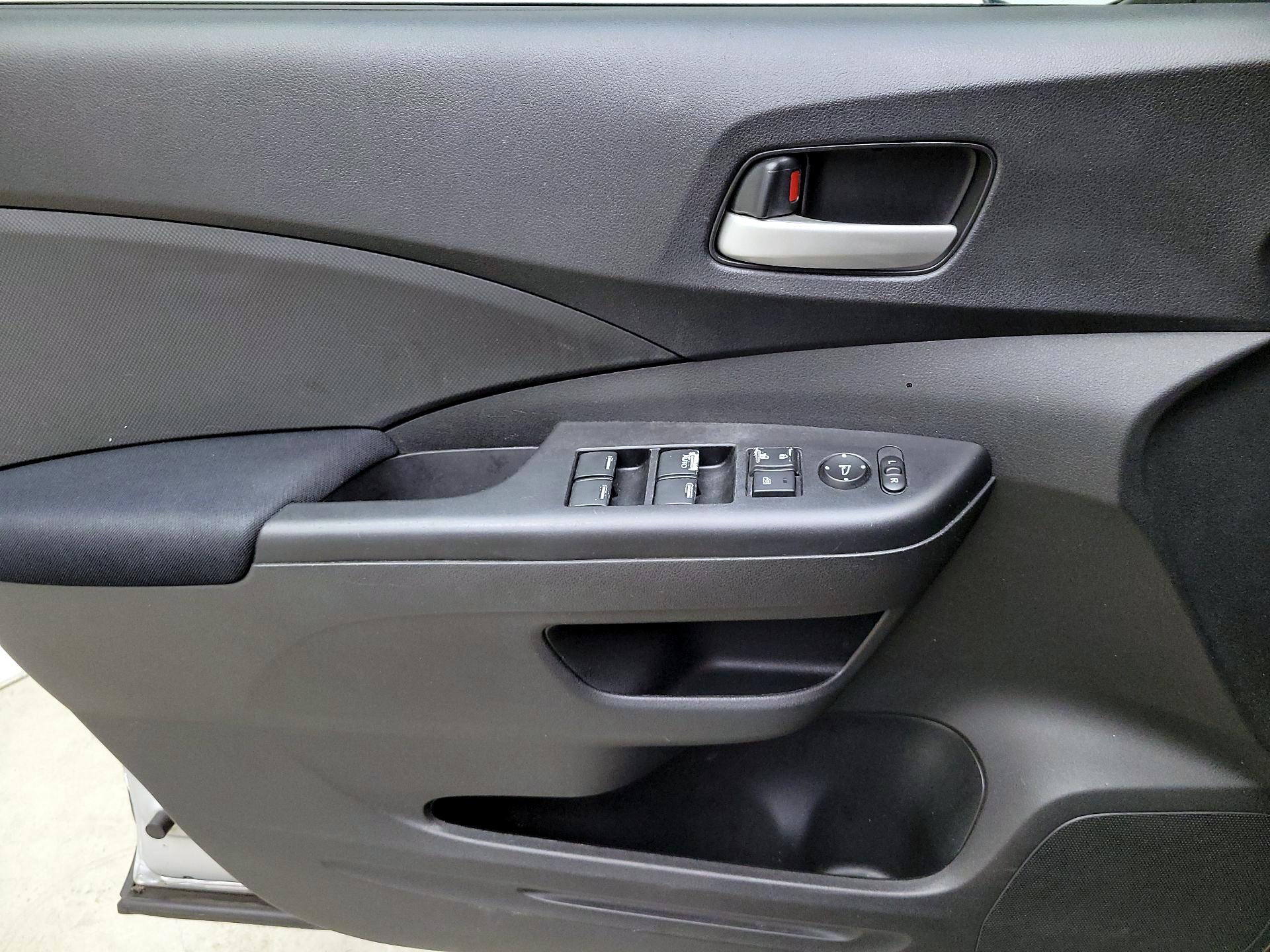 Thumbnail: 2016 Honda CR-V - 12