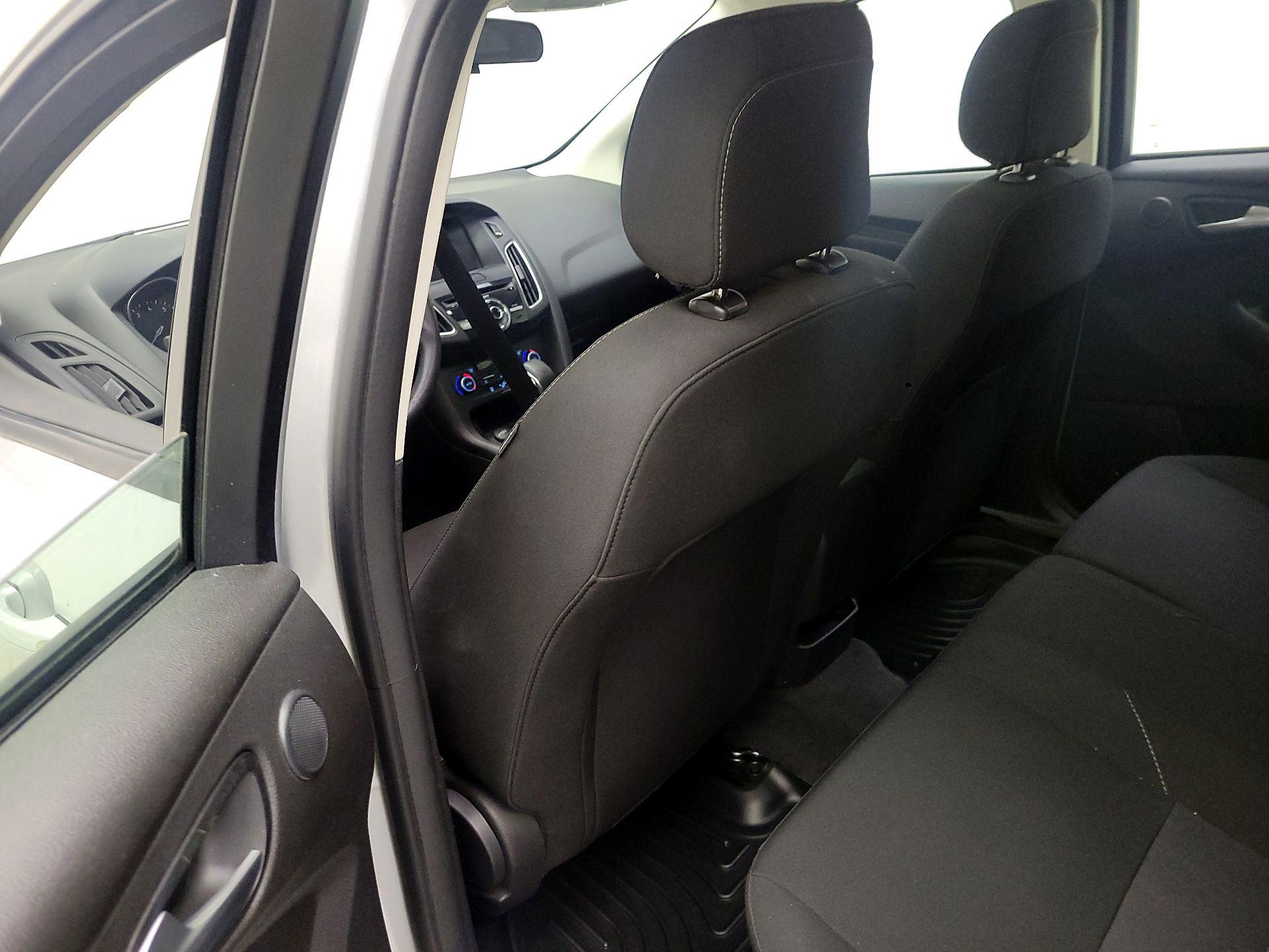 Thumbnail: 2018 Ford Focus - 19