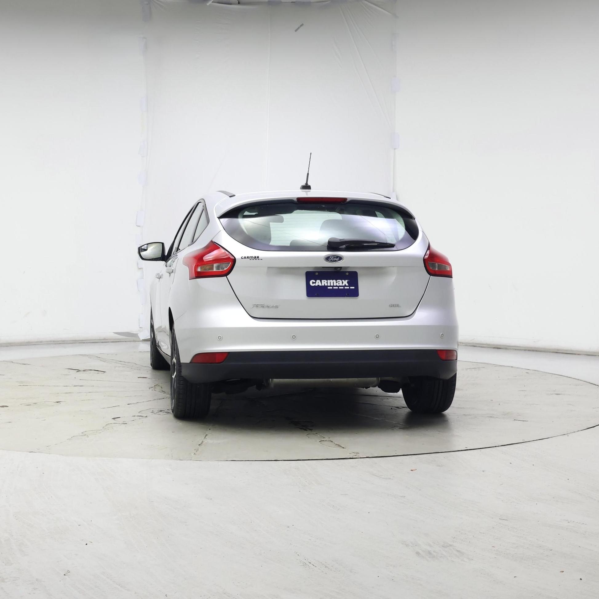 Thumbnail: 2018 Ford Focus - 6