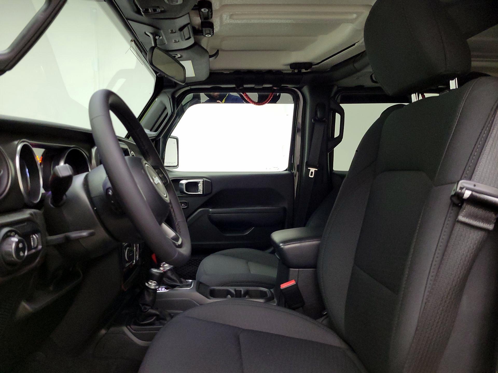 Thumbnail: 2023 Jeep Gladiator - 11