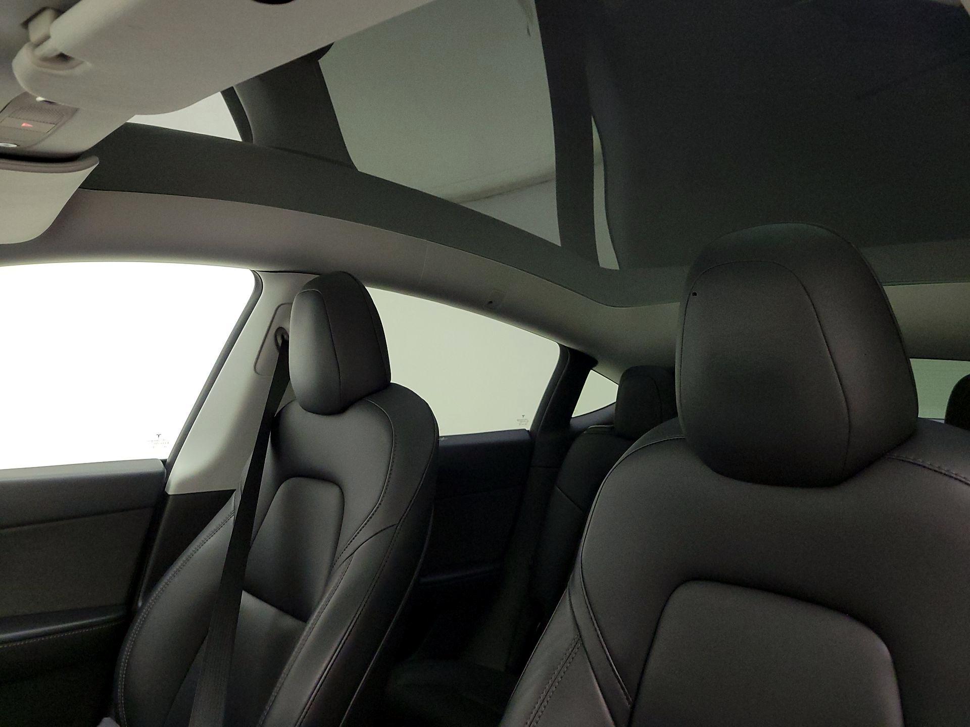 Thumbnail: 2020 Tesla Model Y - 19