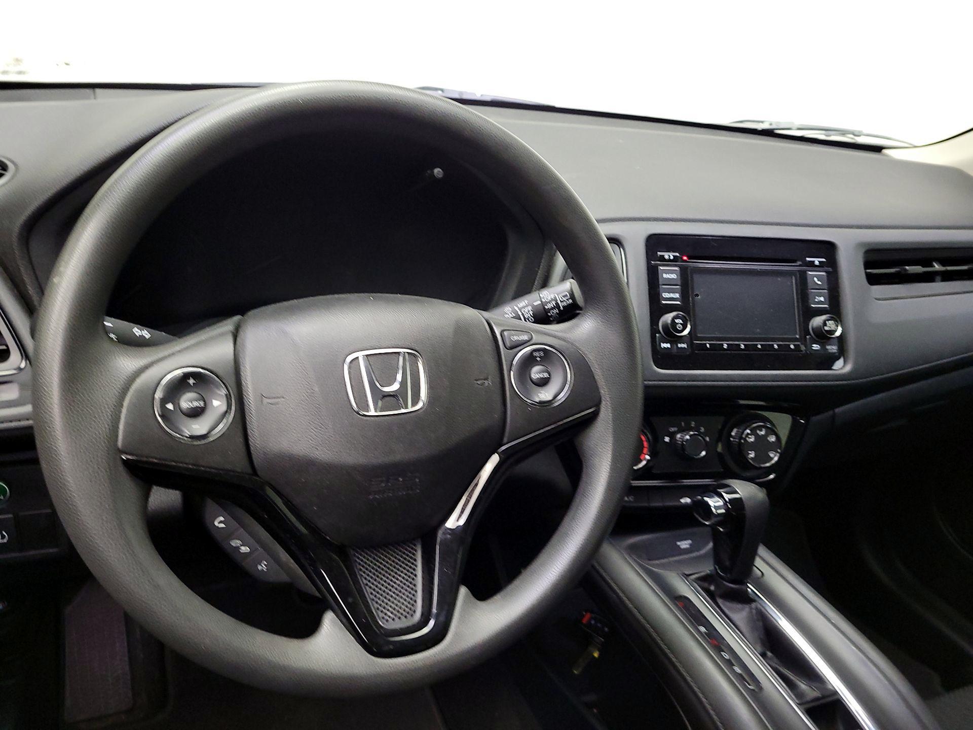 Thumbnail: 2018 Honda HR-V - 10