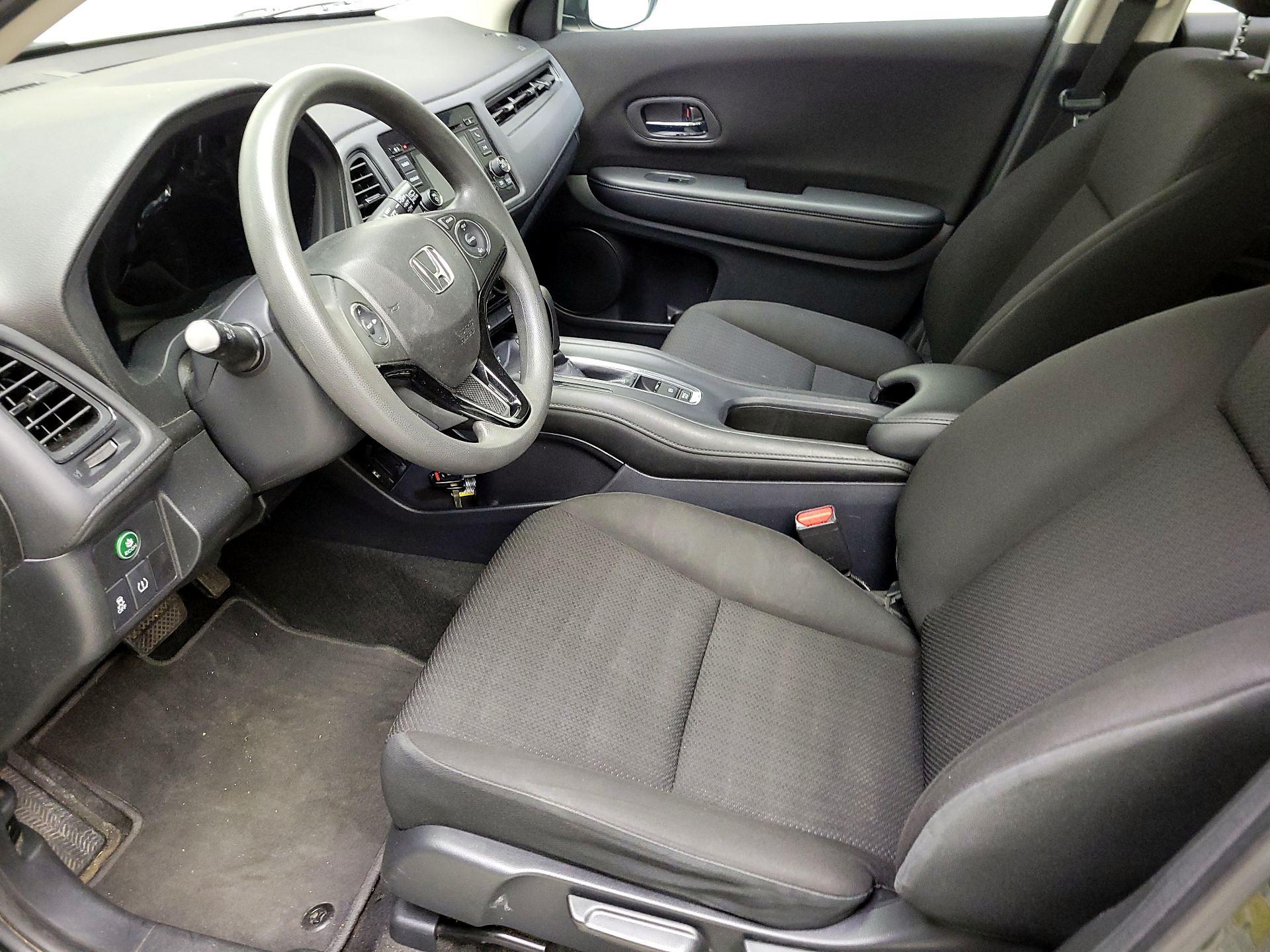 Thumbnail: 2018 Honda HR-V - 11