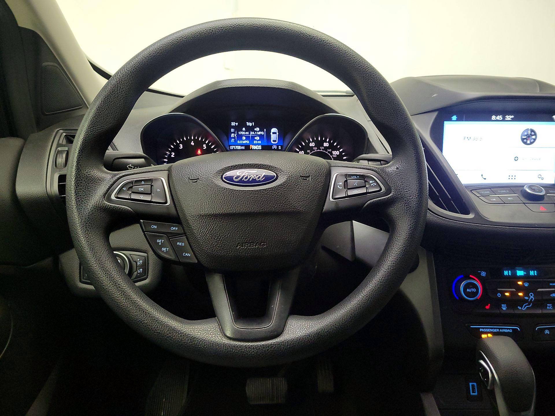 Thumbnail: 2019 Ford Escape - 10