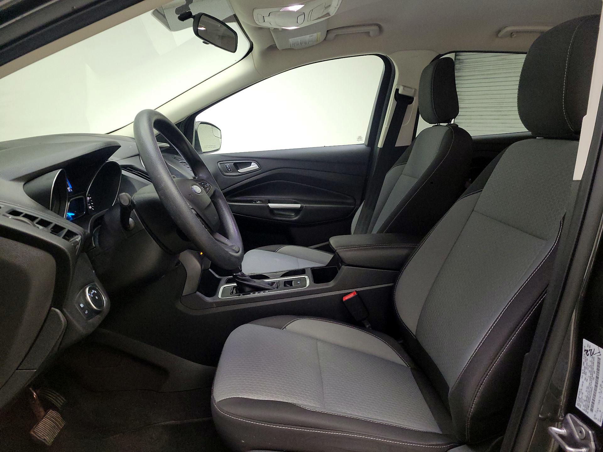 Thumbnail: 2019 Ford Escape - 11