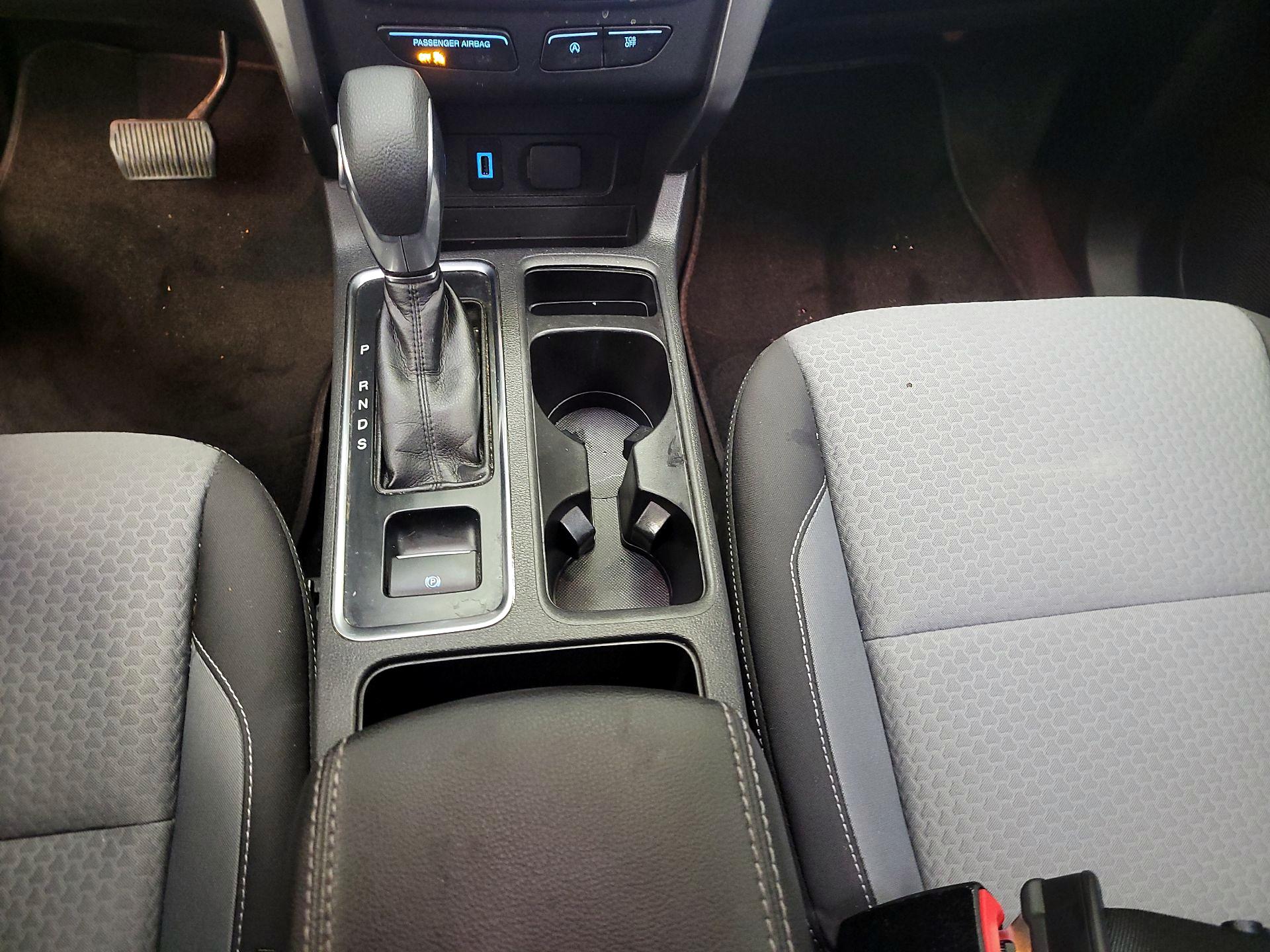 Thumbnail: 2019 Ford Escape - 17