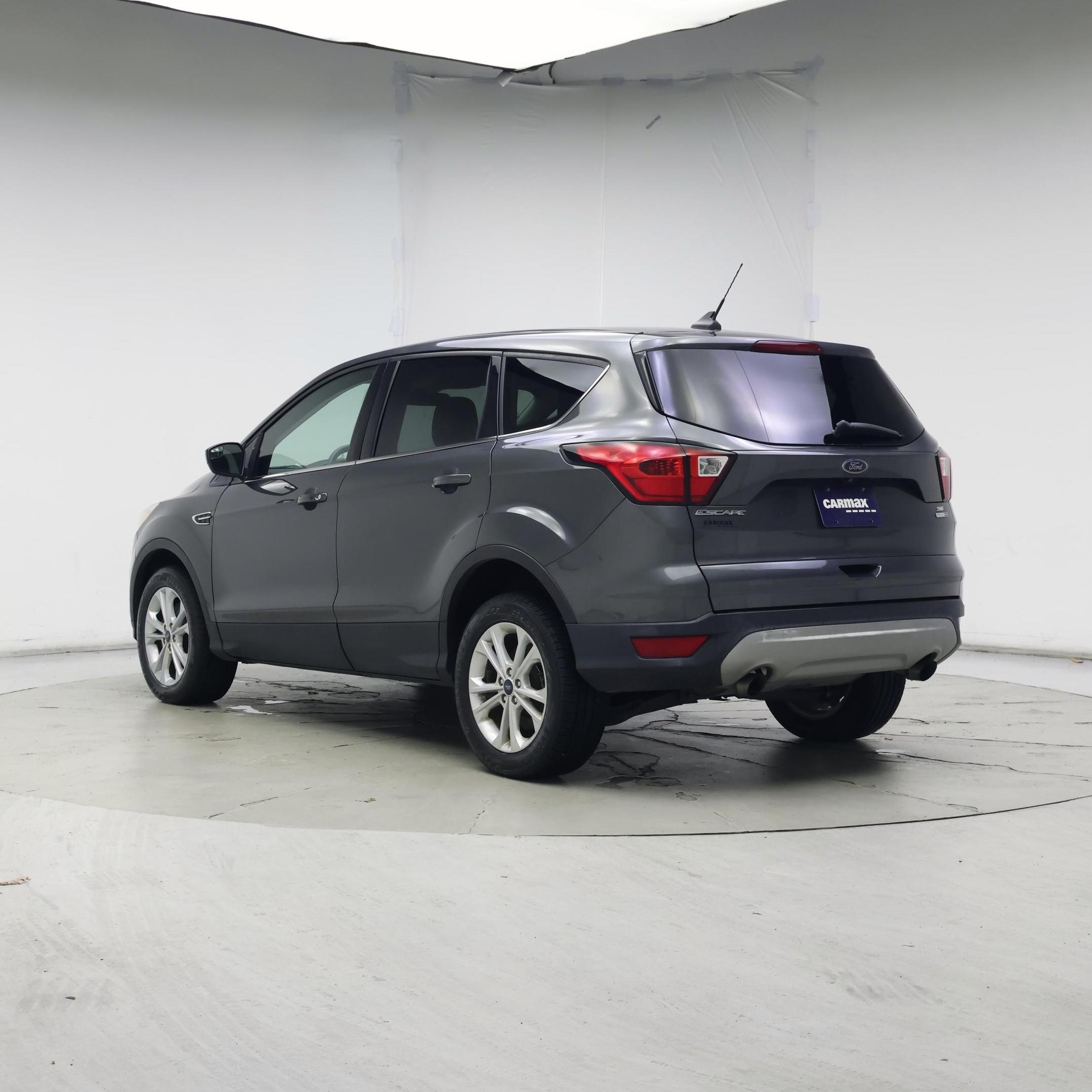 Thumbnail: 2019 Ford Escape - 2
