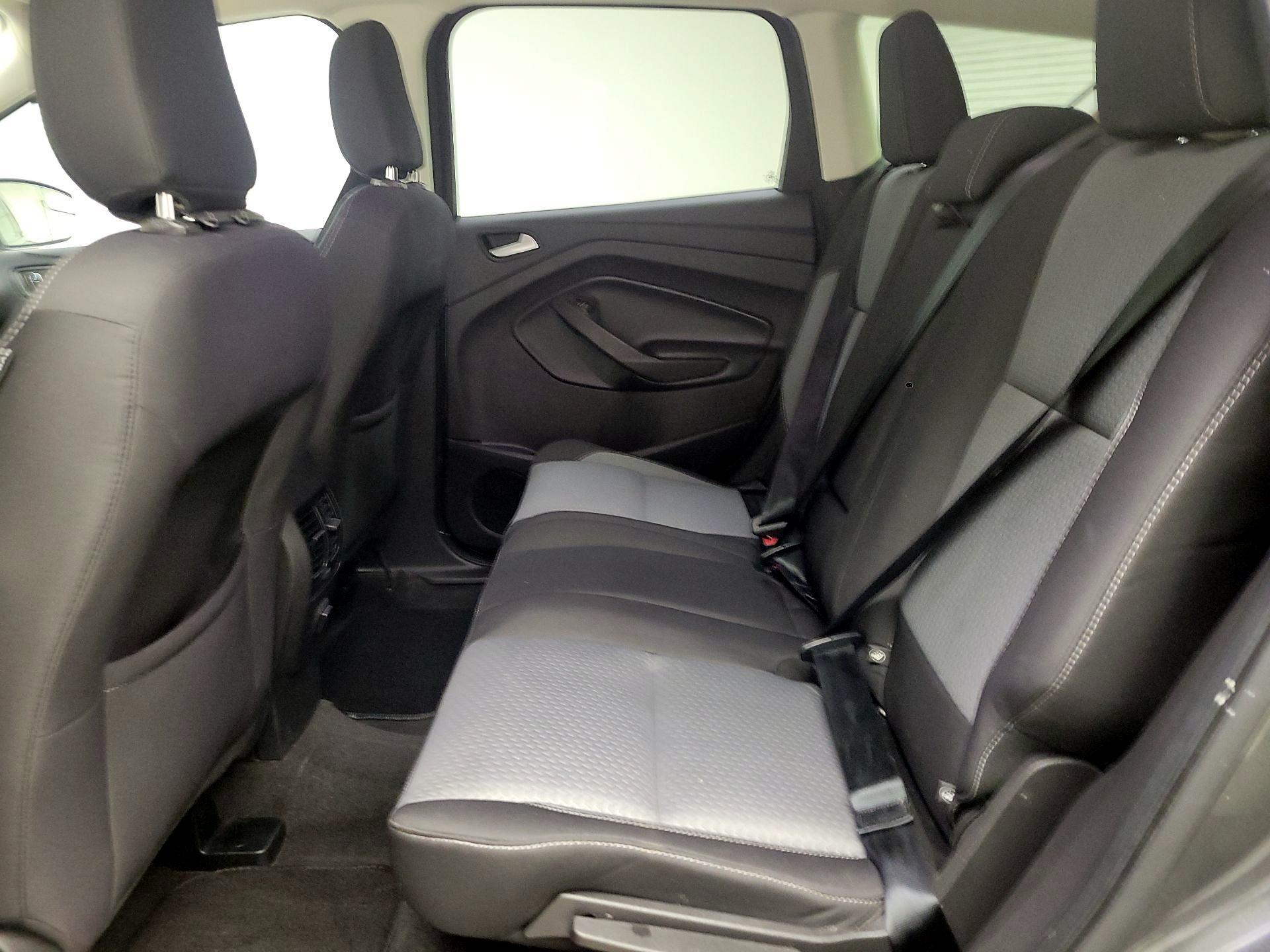 Thumbnail: 2019 Ford Escape - 19