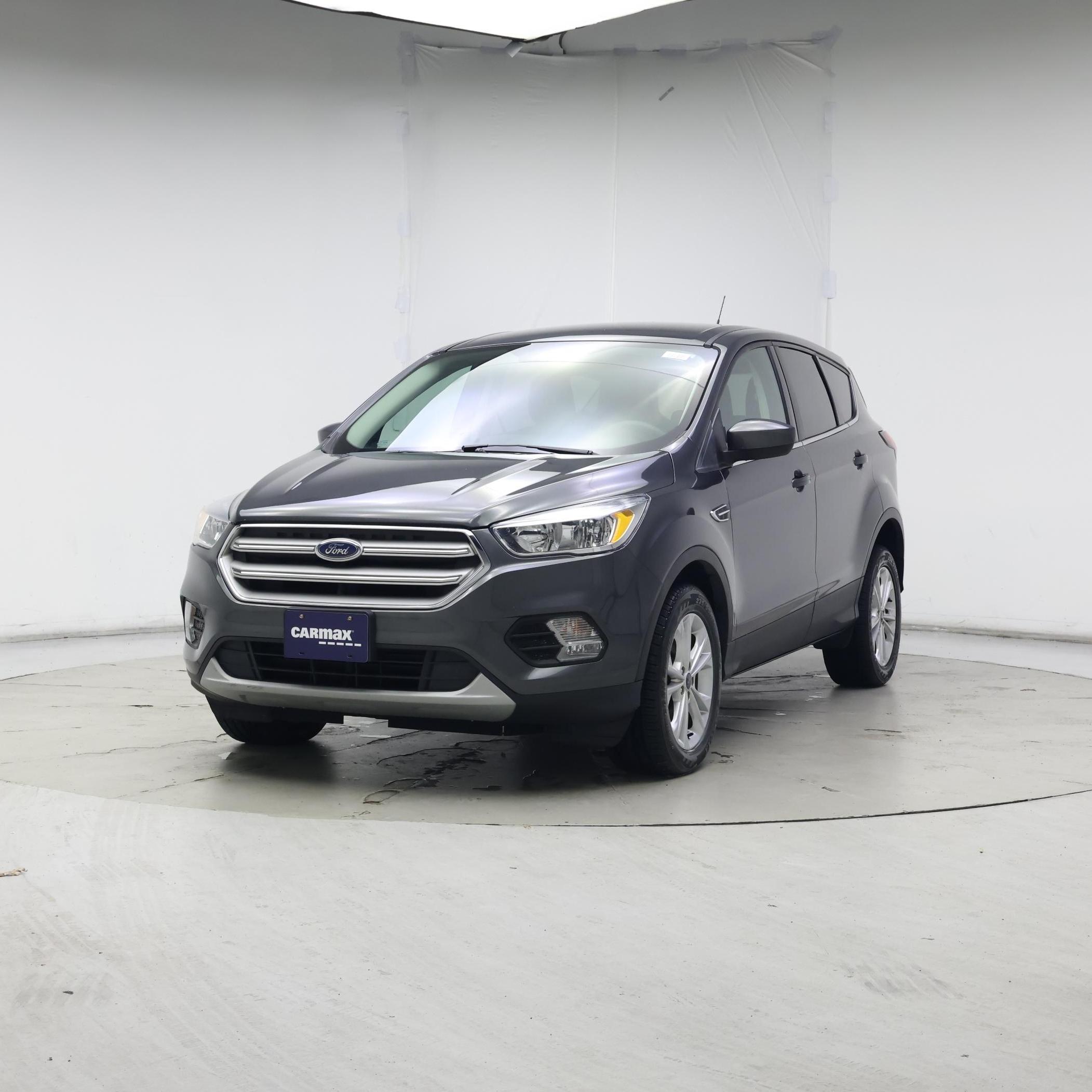 Thumbnail: 2019 Ford Escape - 4