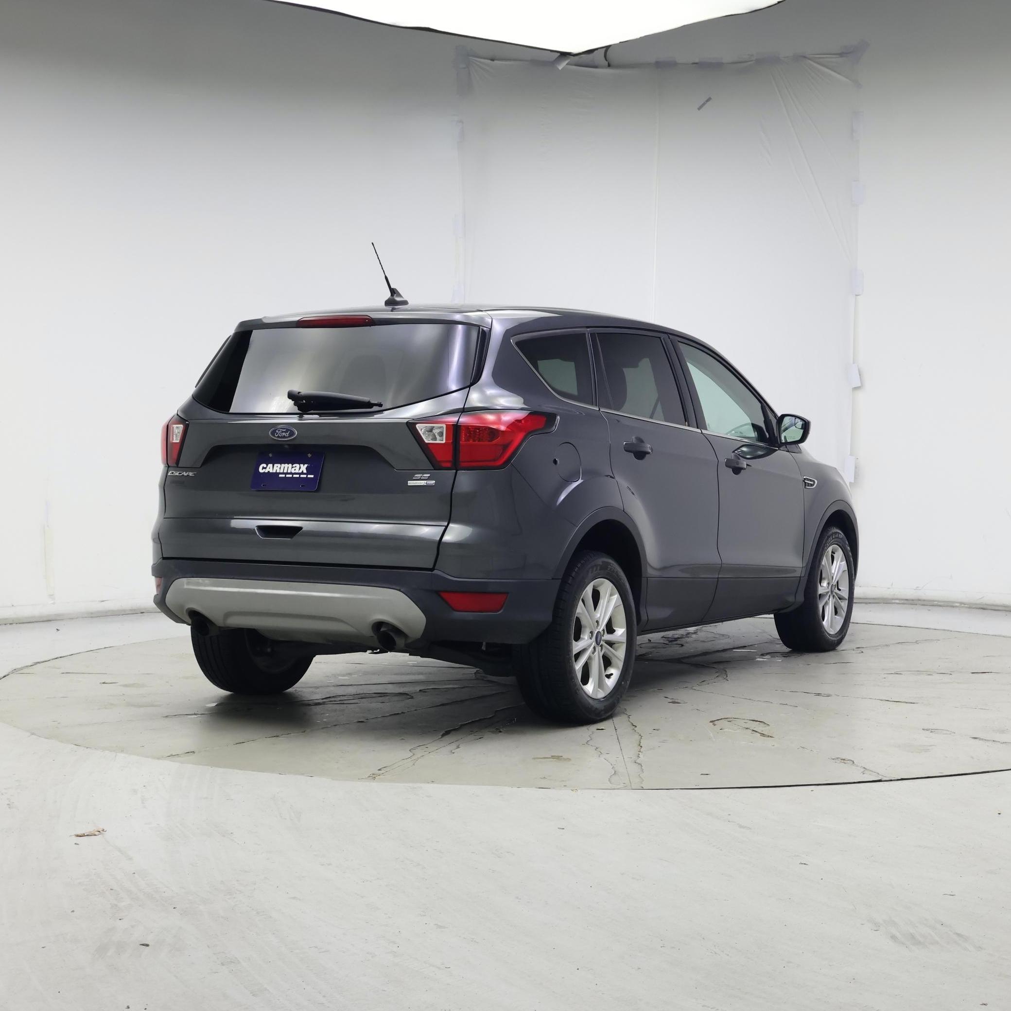Thumbnail: 2019 Ford Escape - 8