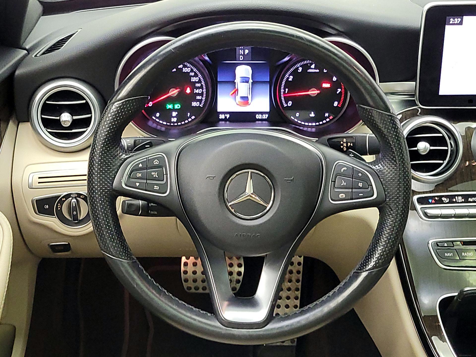 Thumbnail: 2018 Mercedes-Benz C-Class - 10