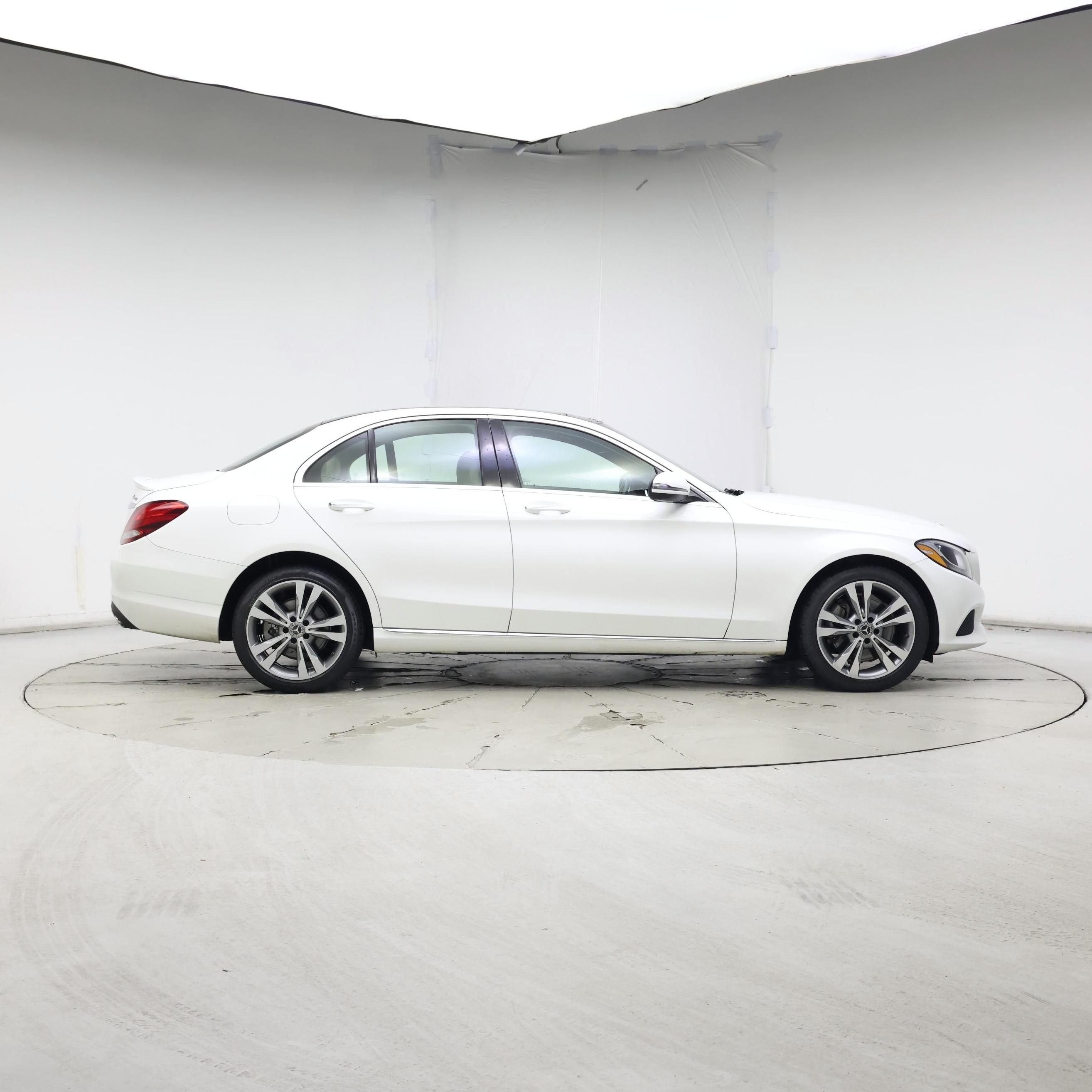 Thumbnail: 2018 Mercedes-Benz C-Class - 7