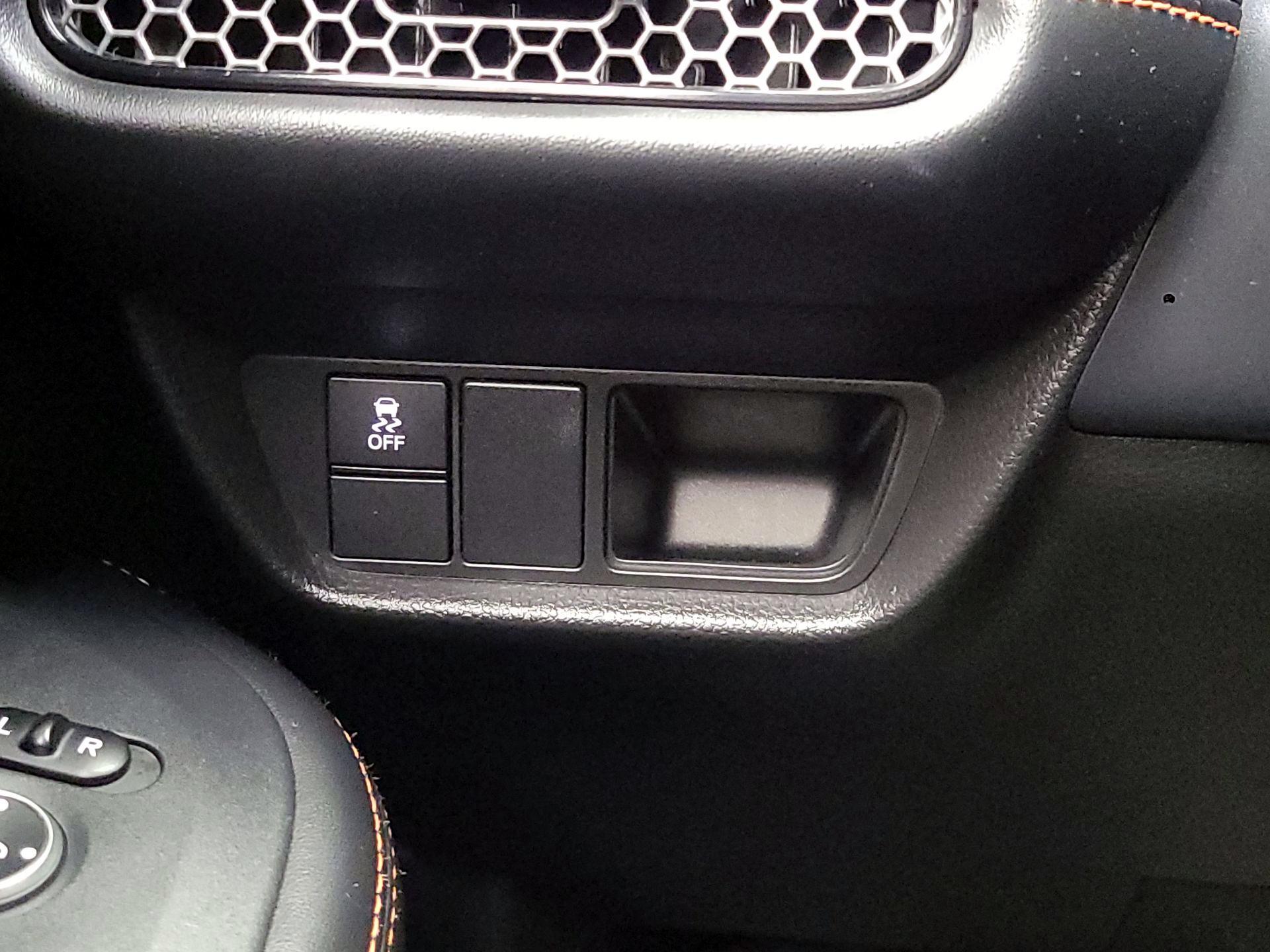 Thumbnail: 2023 Honda HR-V - 13