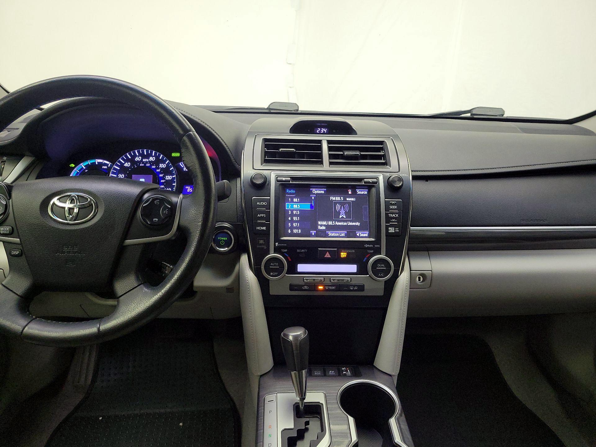 Thumbnail: 2014 Toyota Camry - 9