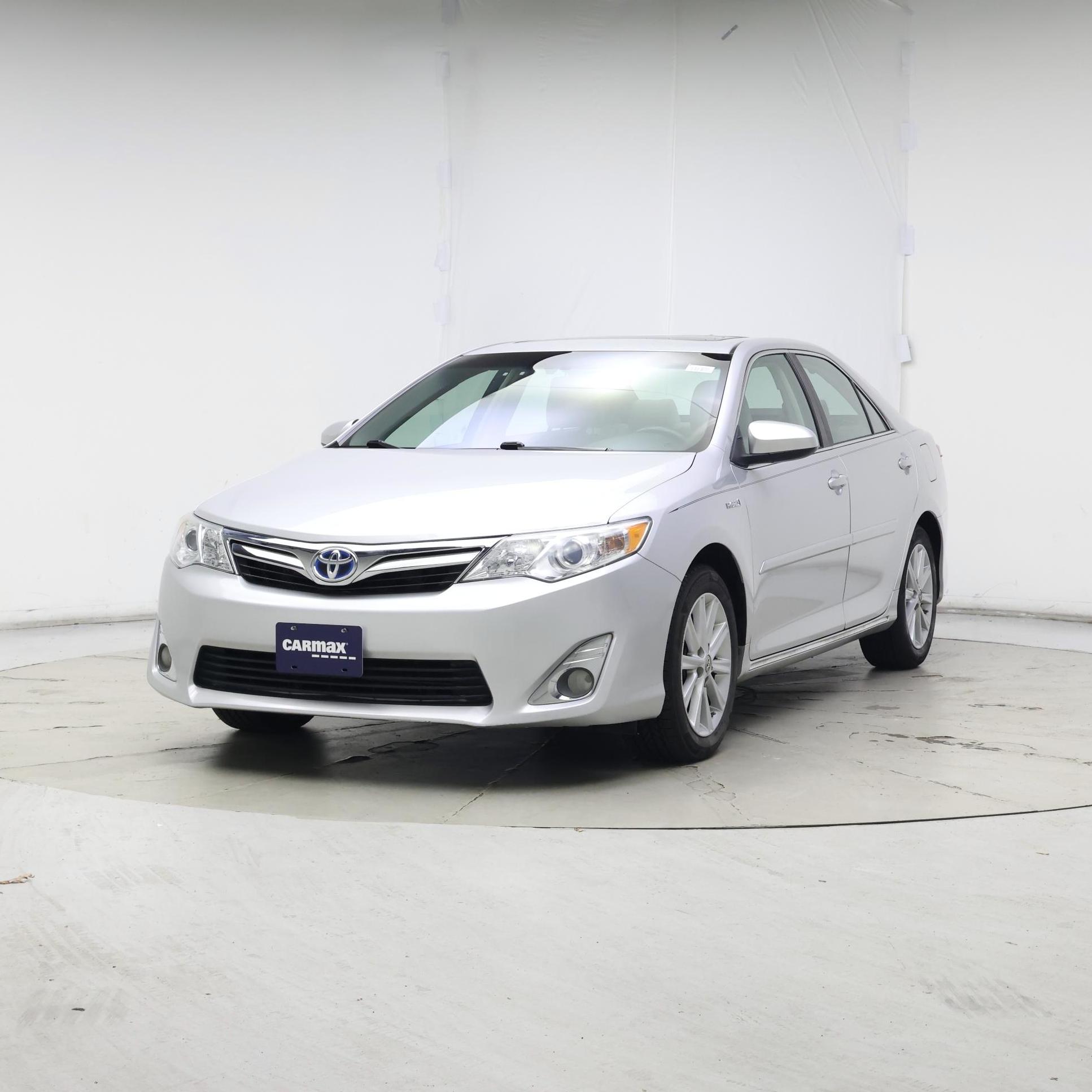 Thumbnail: 2014 Toyota Camry - 4