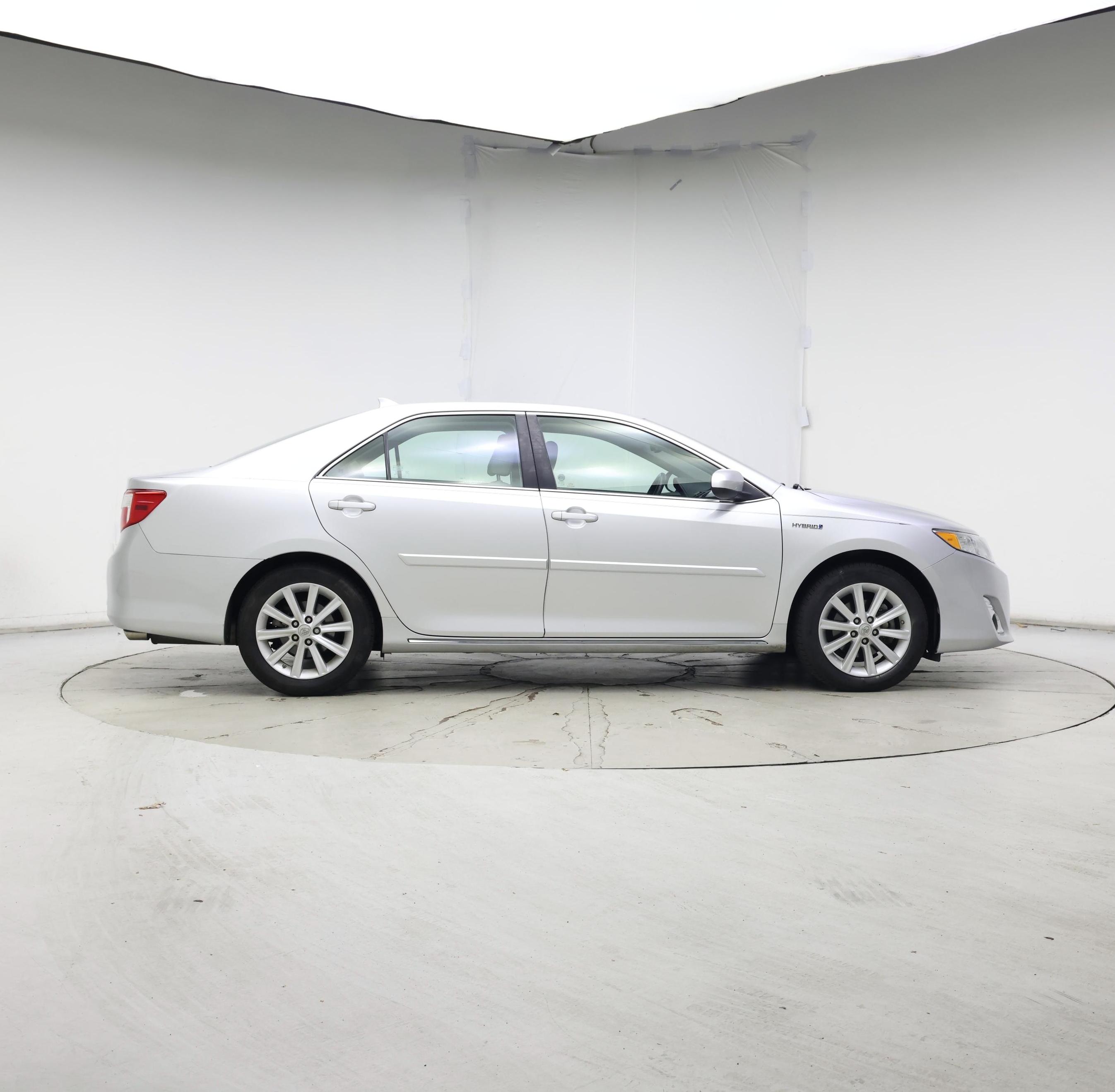Thumbnail: 2014 Toyota Camry - 7