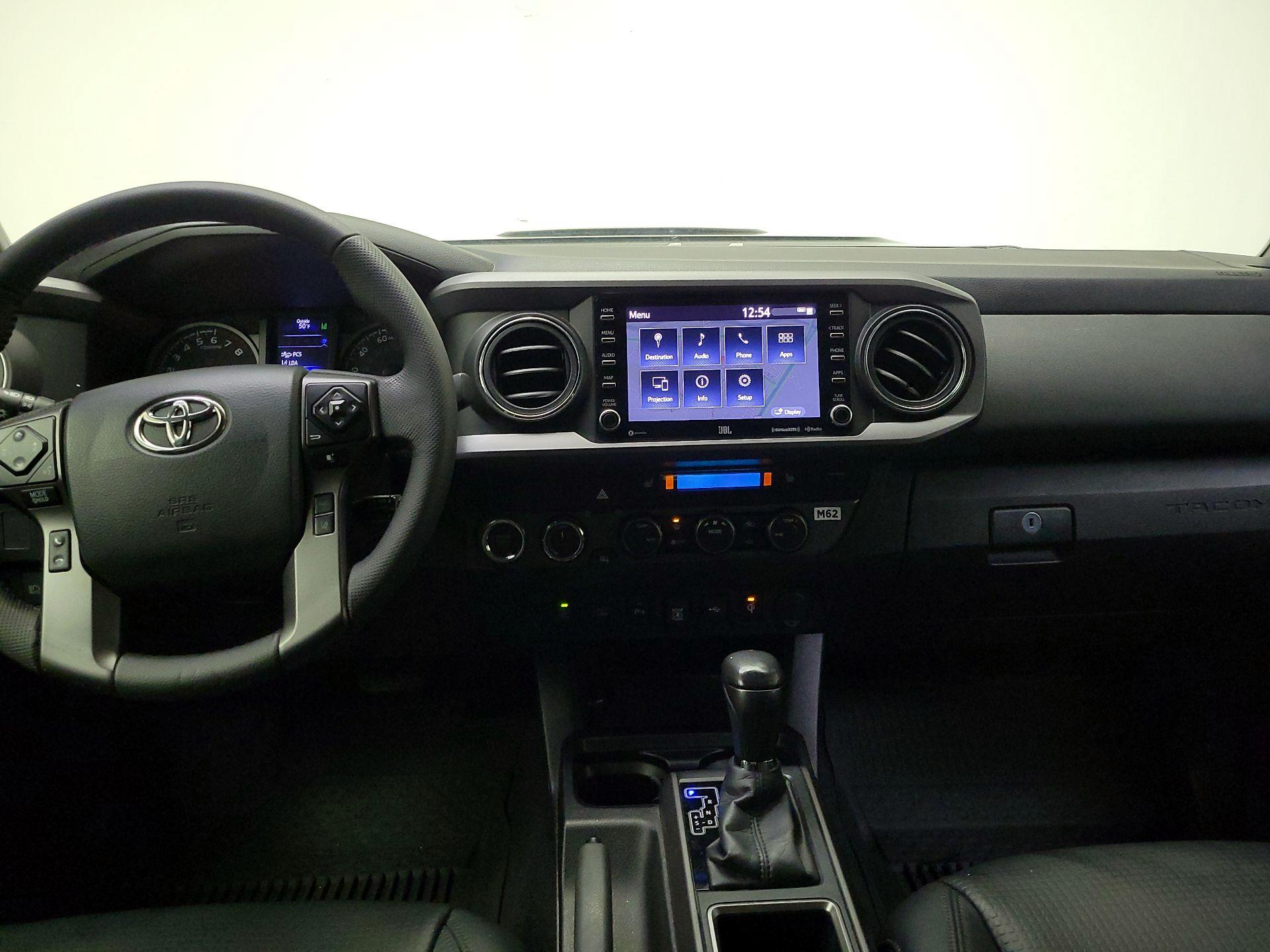 Thumbnail: 2020 Toyota Tacoma - 9