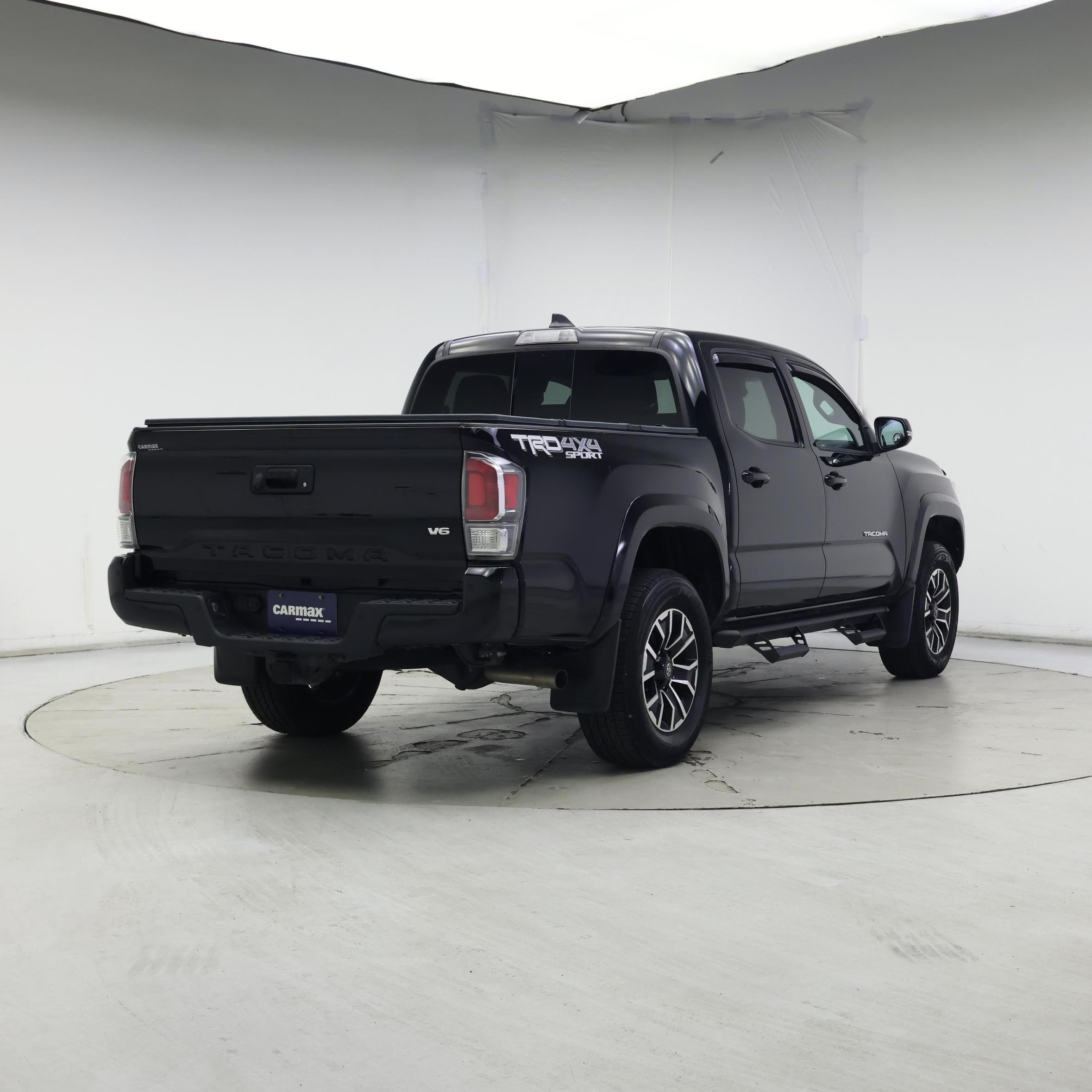 Thumbnail: 2020 Toyota Tacoma - 8