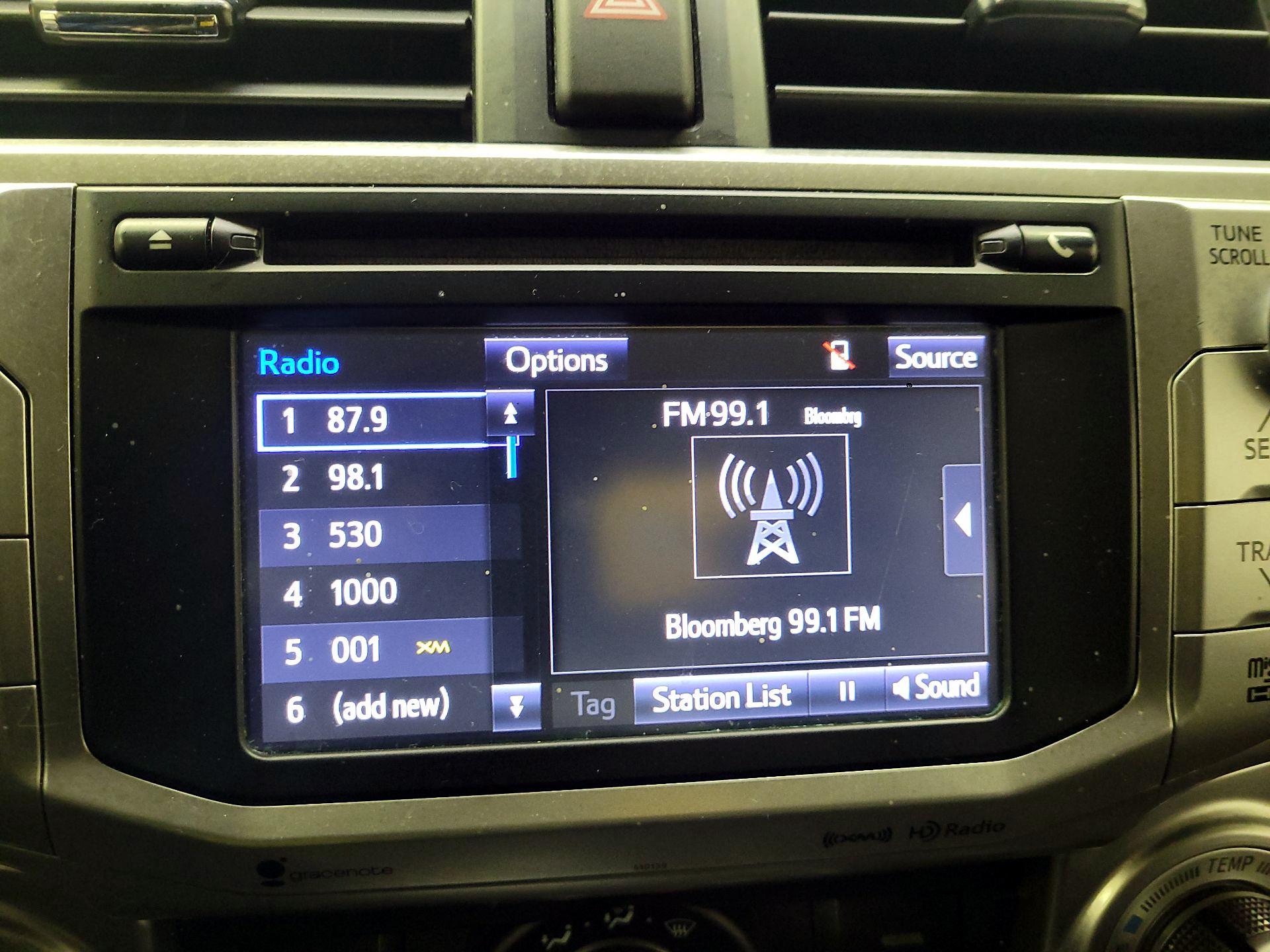 Thumbnail: 2016 Toyota 4Runner - 16