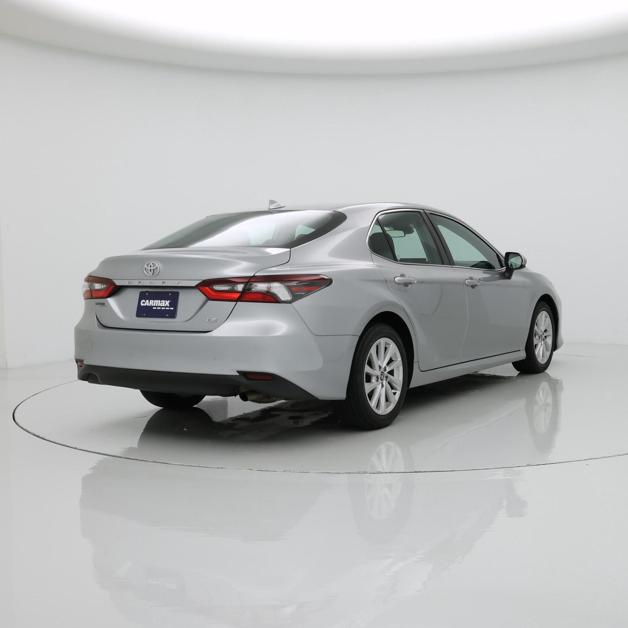 Thumbnail: 2022 Toyota Camry - 8