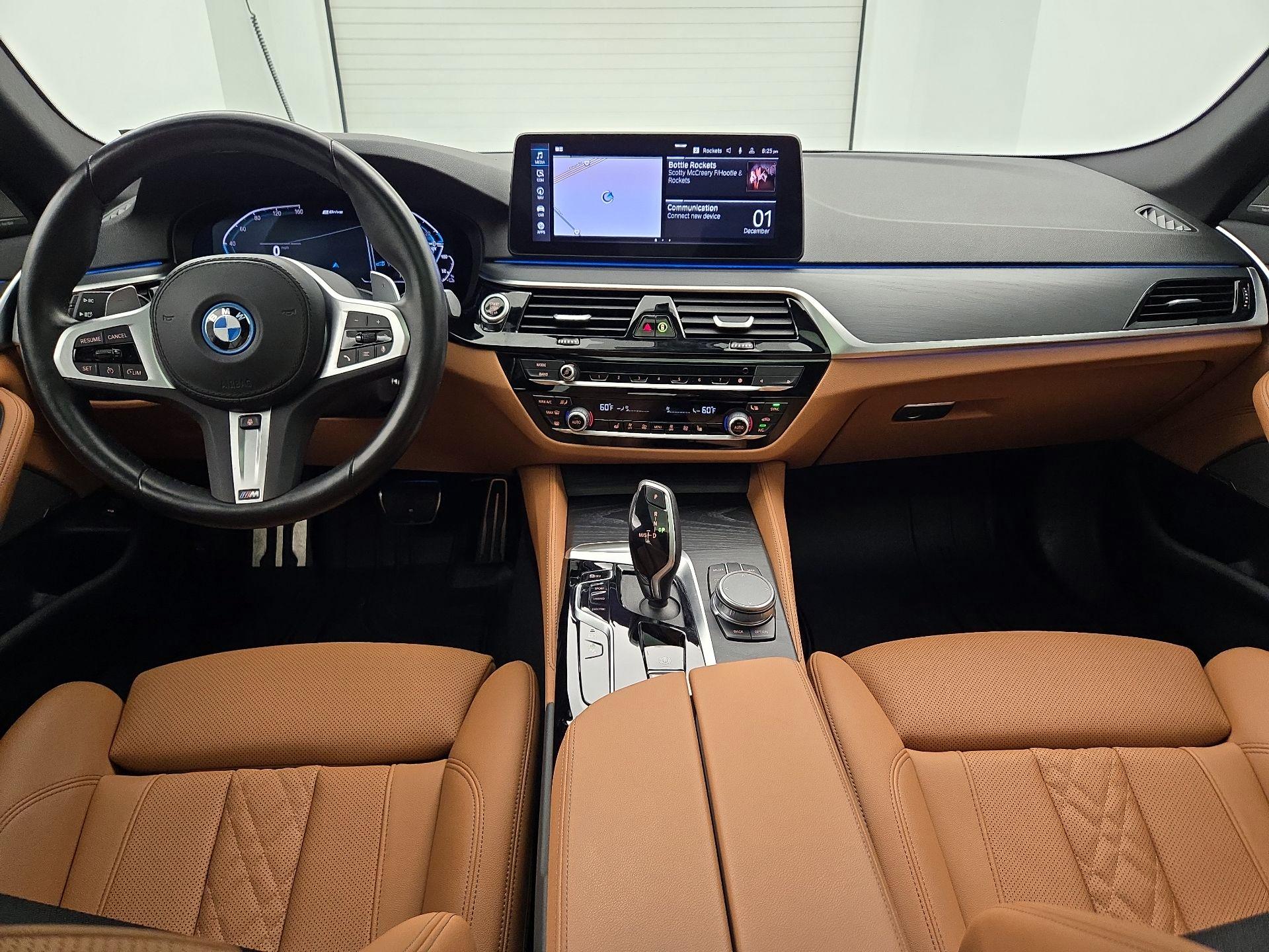 Thumbnail: 2023 BMW 5 Series - 9