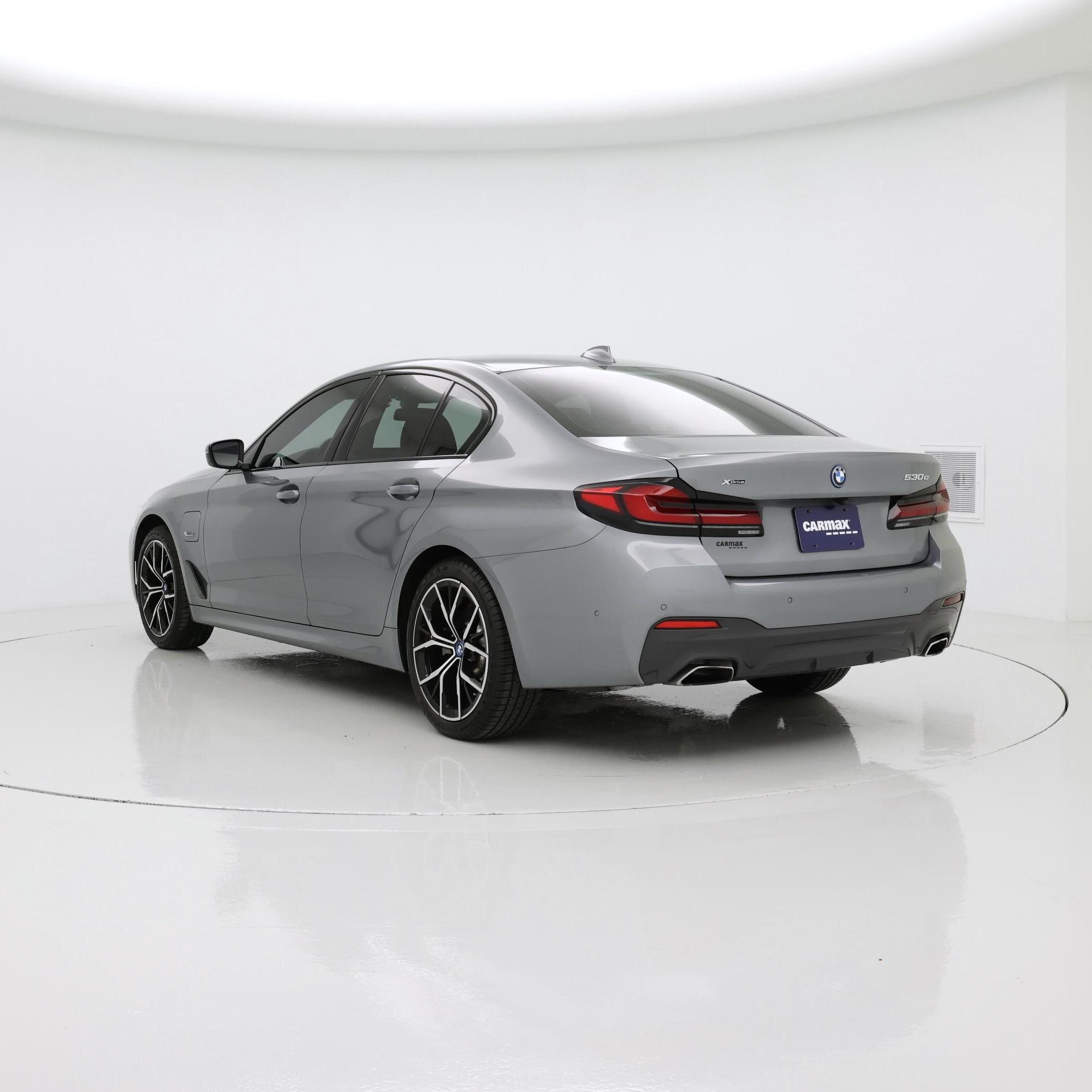 Thumbnail: 2023 BMW 5 Series - 2