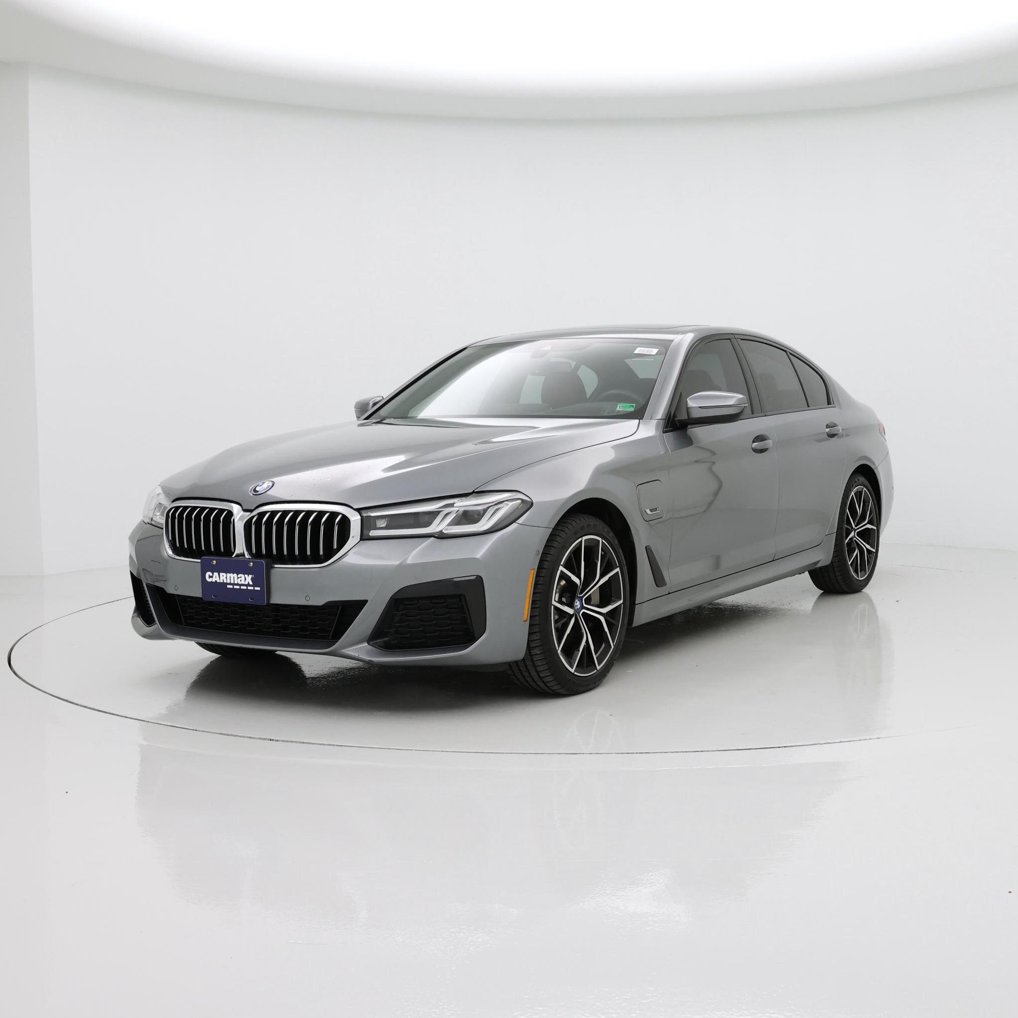 Thumbnail: 2023 BMW 5 Series - 4