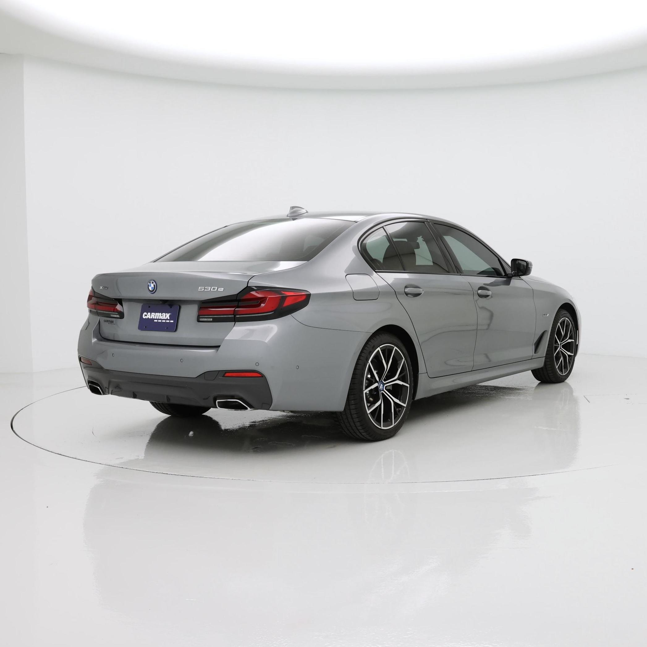 Thumbnail: 2023 BMW 5 Series - 8