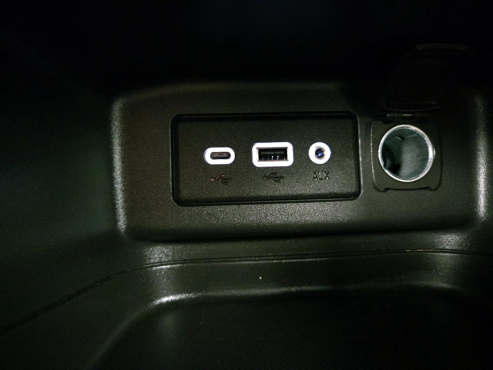 Thumbnail: 2022 Chevrolet Equinox - 19