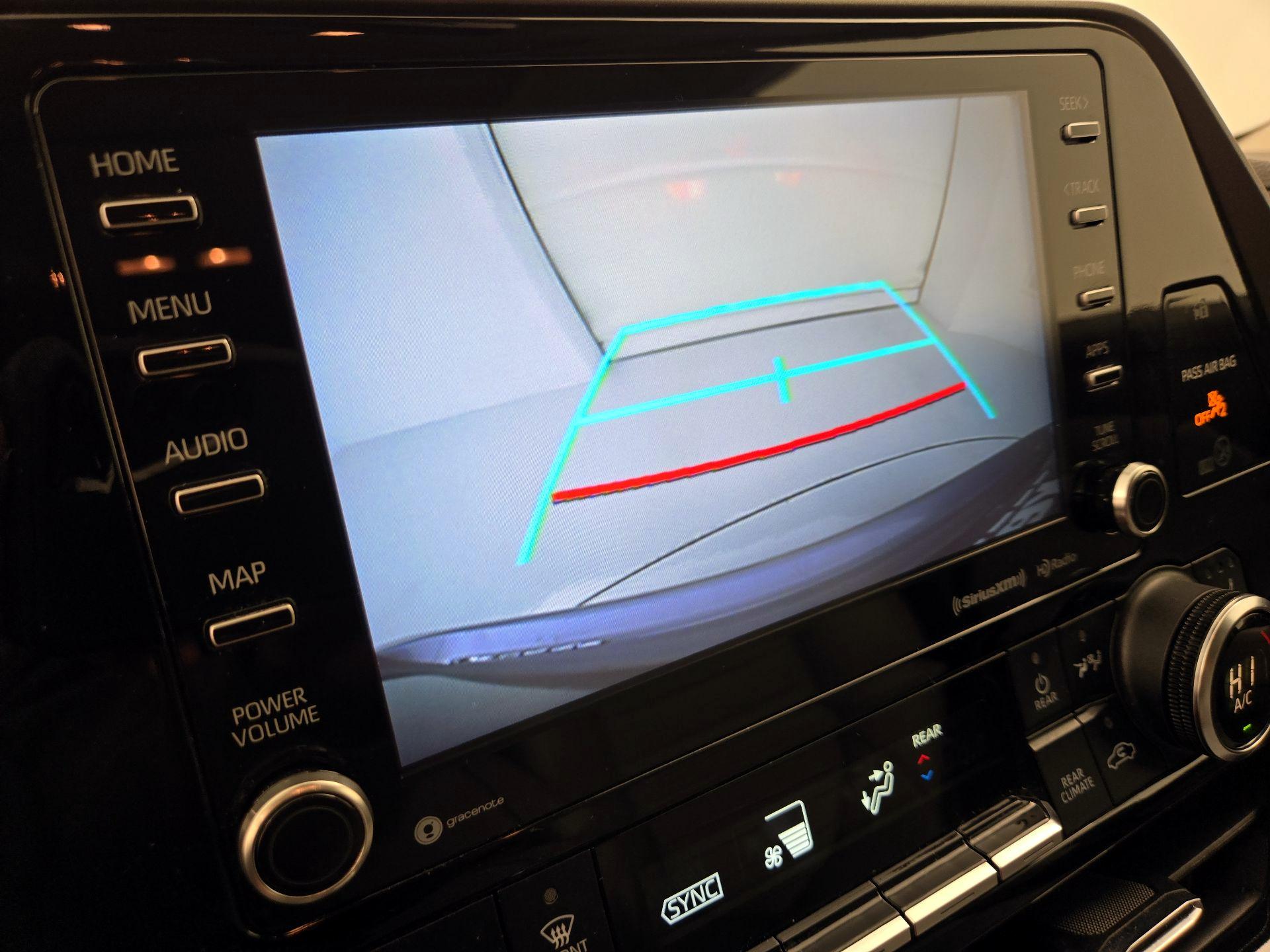 Thumbnail: 2022 Toyota Highlander - 14