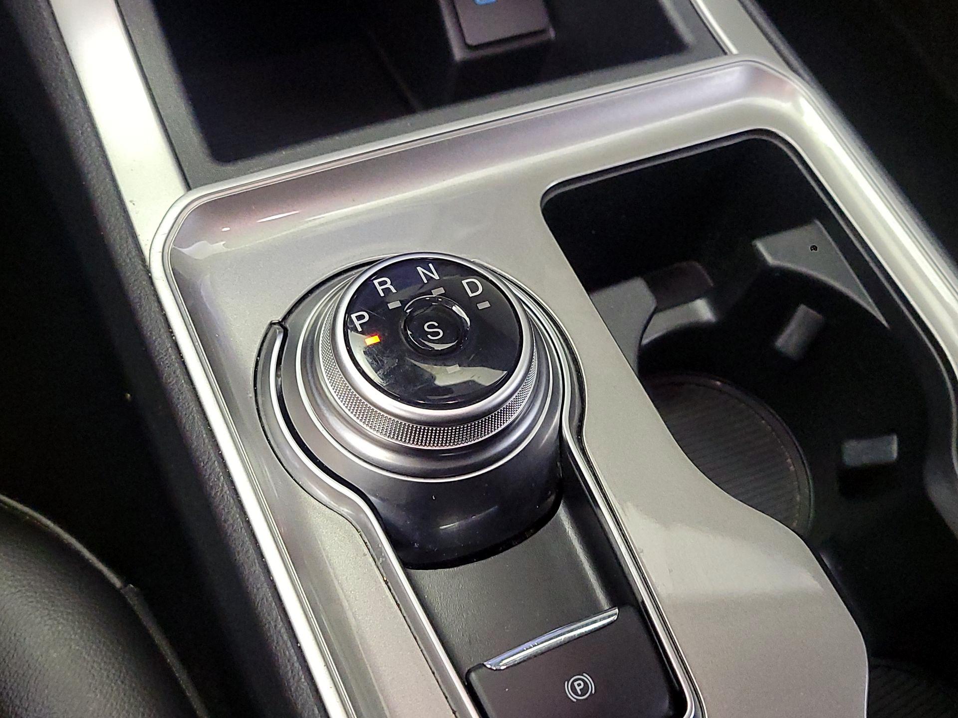 Thumbnail: 2024 Ford Edge - 17