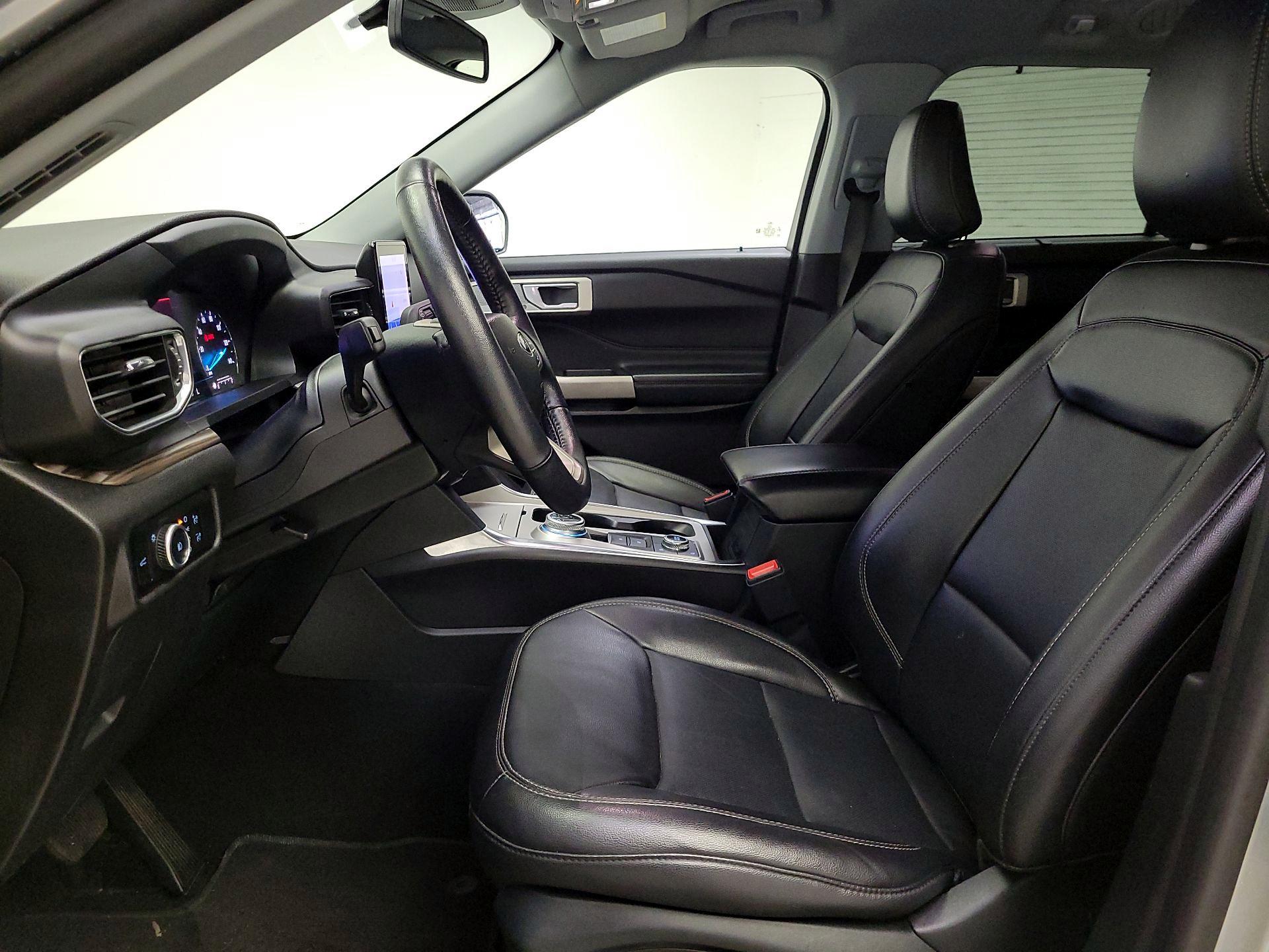 Thumbnail: 2023 Ford Explorer - 11