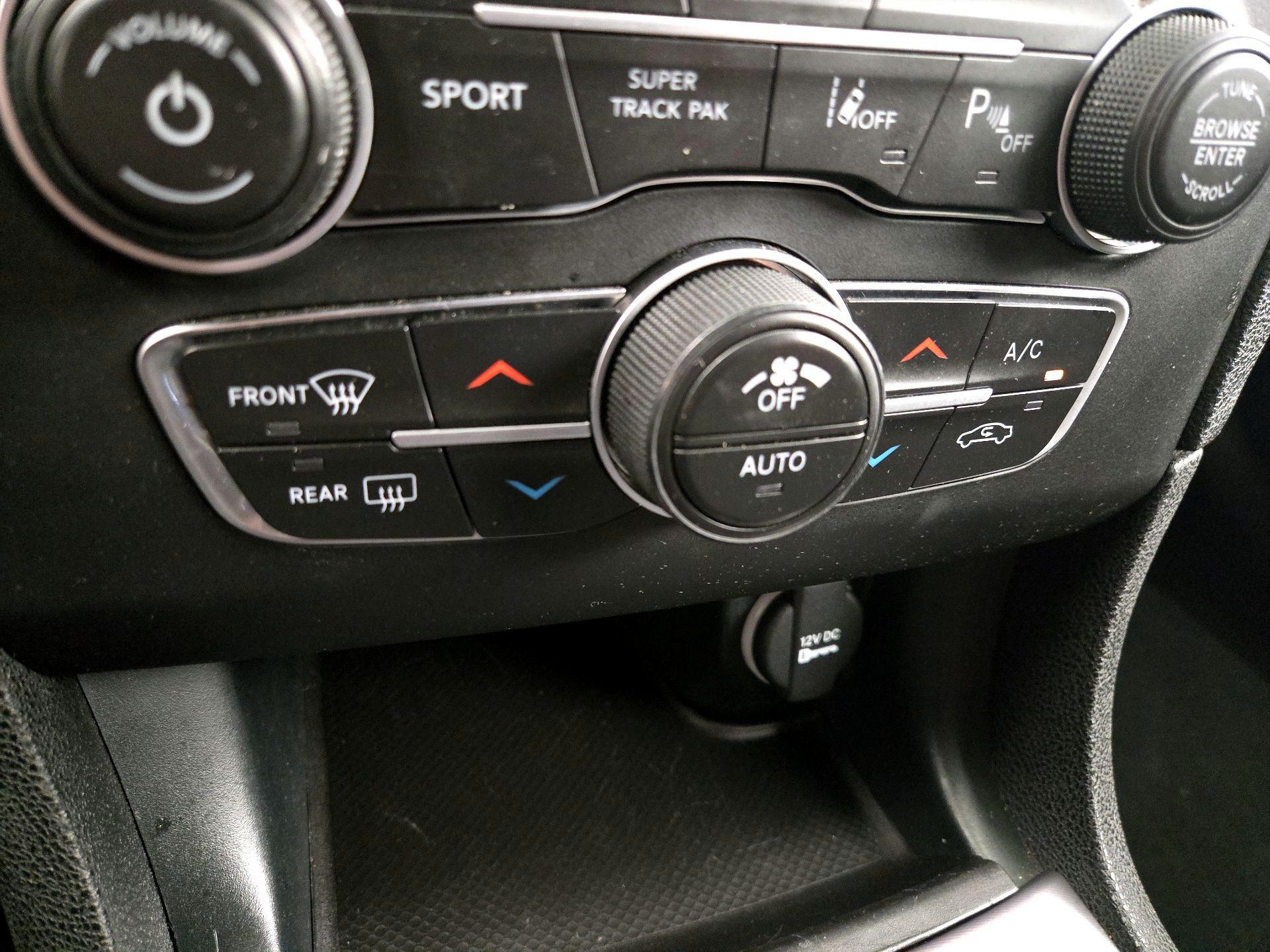 Thumbnail: 2023 Dodge Charger - 17