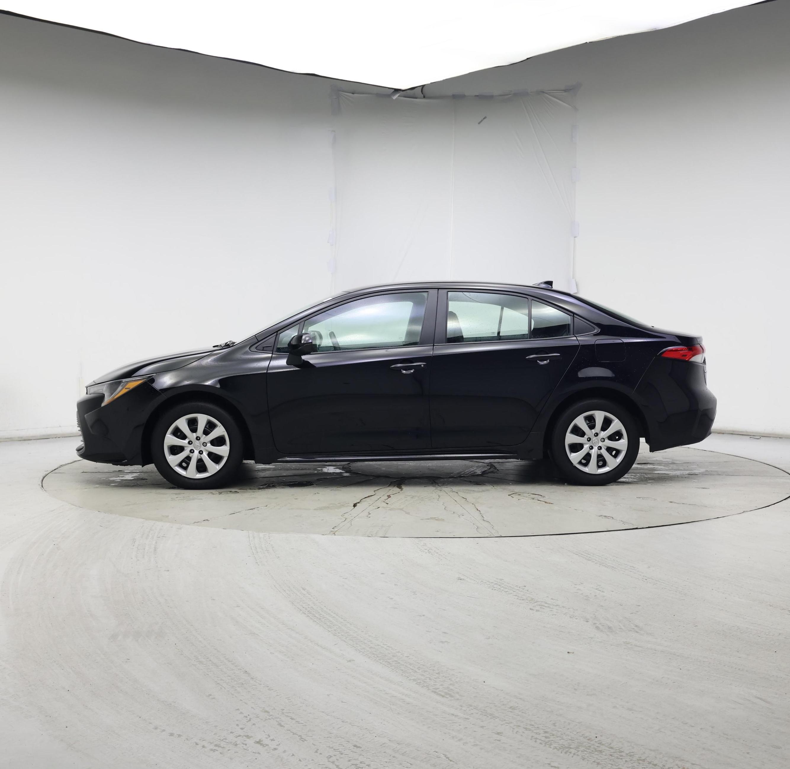 Thumbnail: 2024 Toyota Corolla - 3