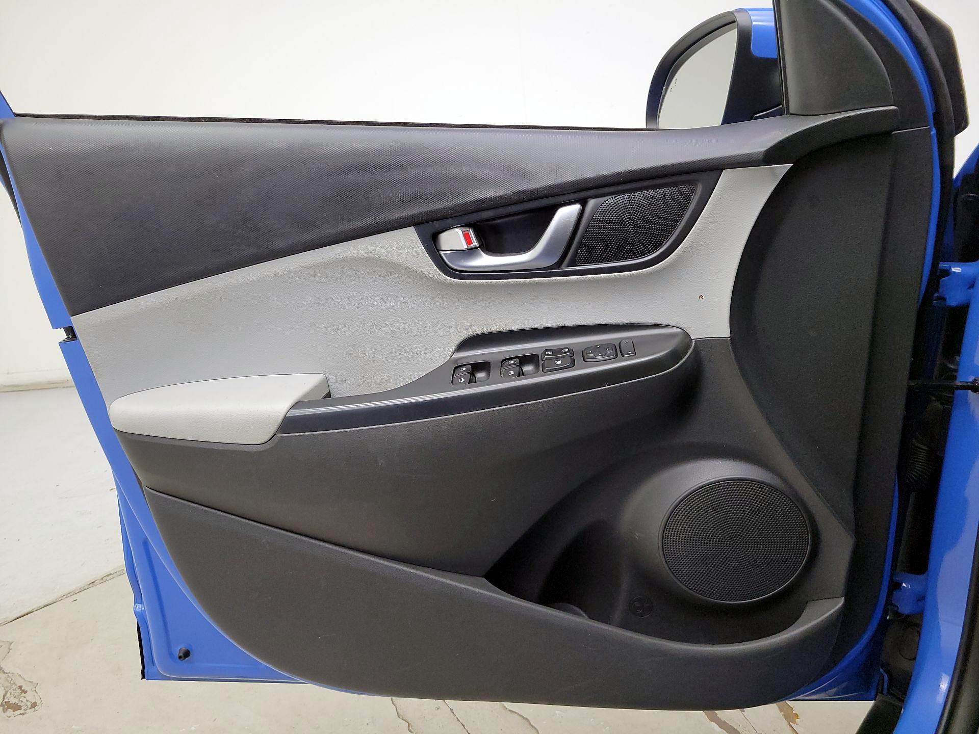 Thumbnail: 2023 Hyundai Kona - 12