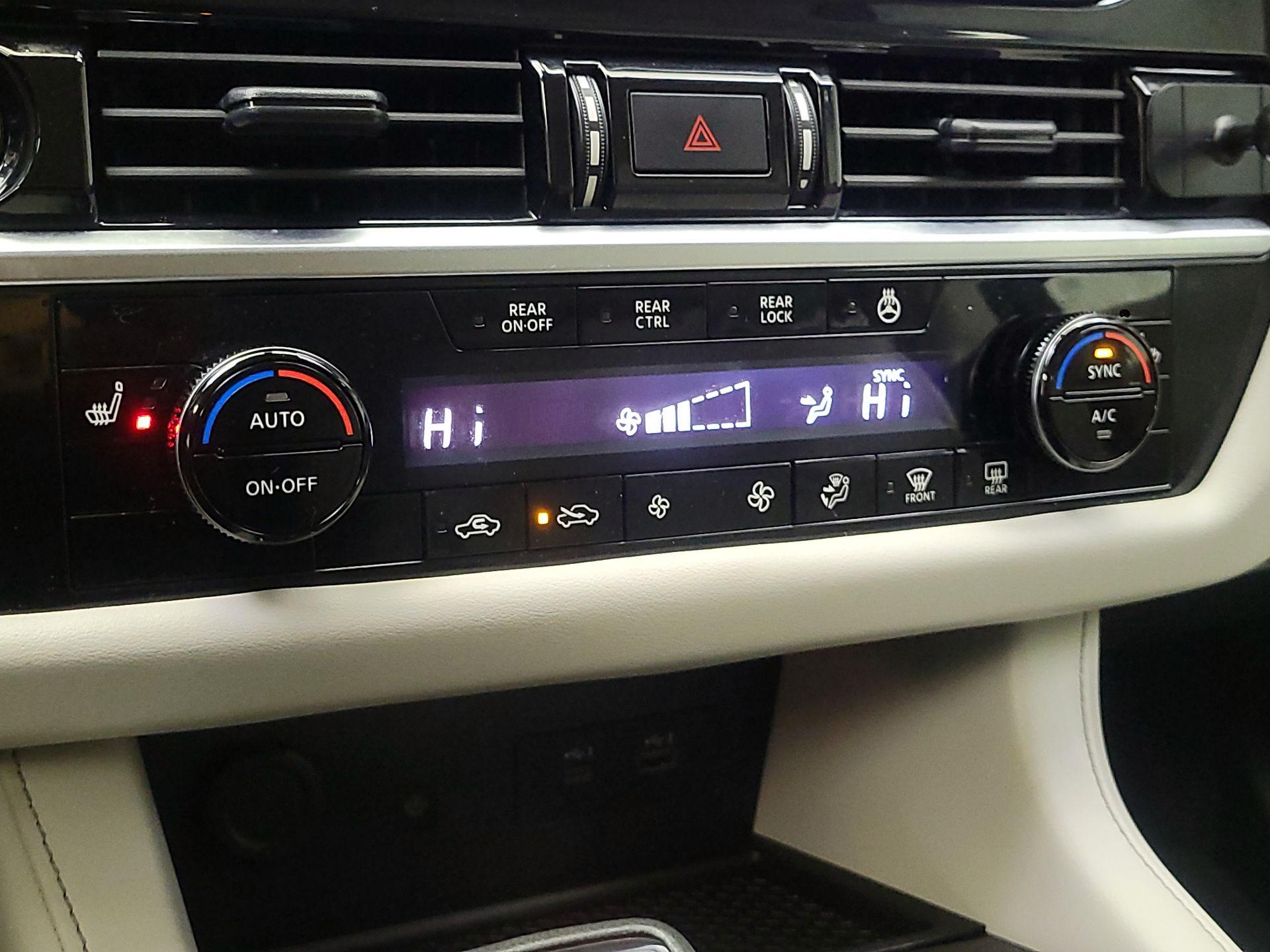 Thumbnail: 2023 Nissan Pathfinder - 17