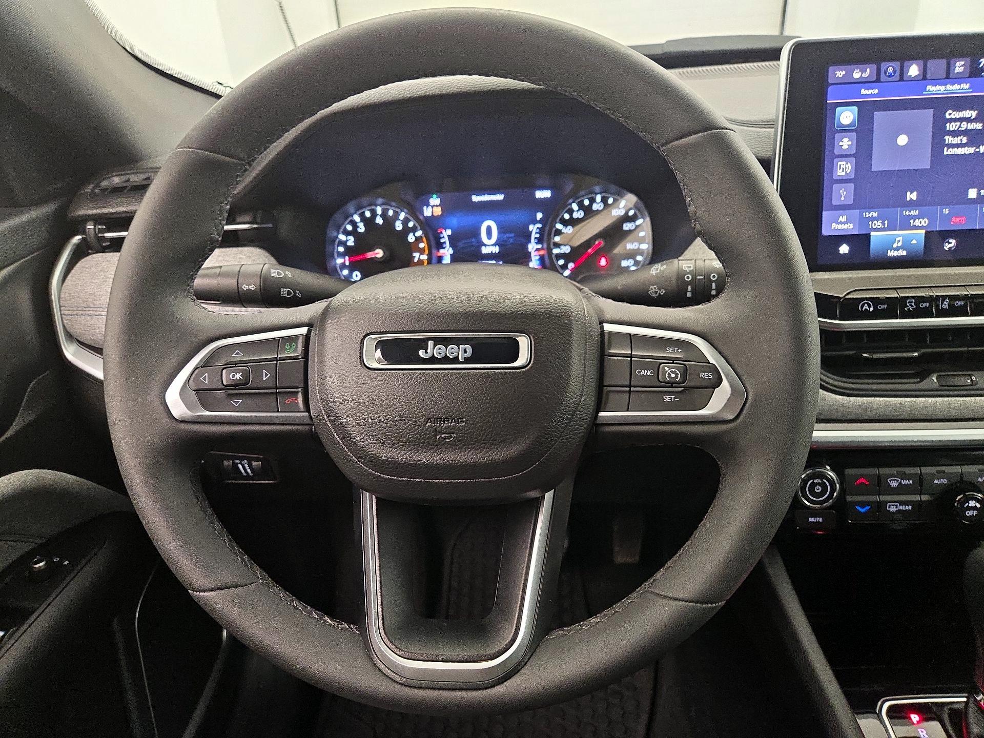 Thumbnail: 2023 Jeep Compass - 10