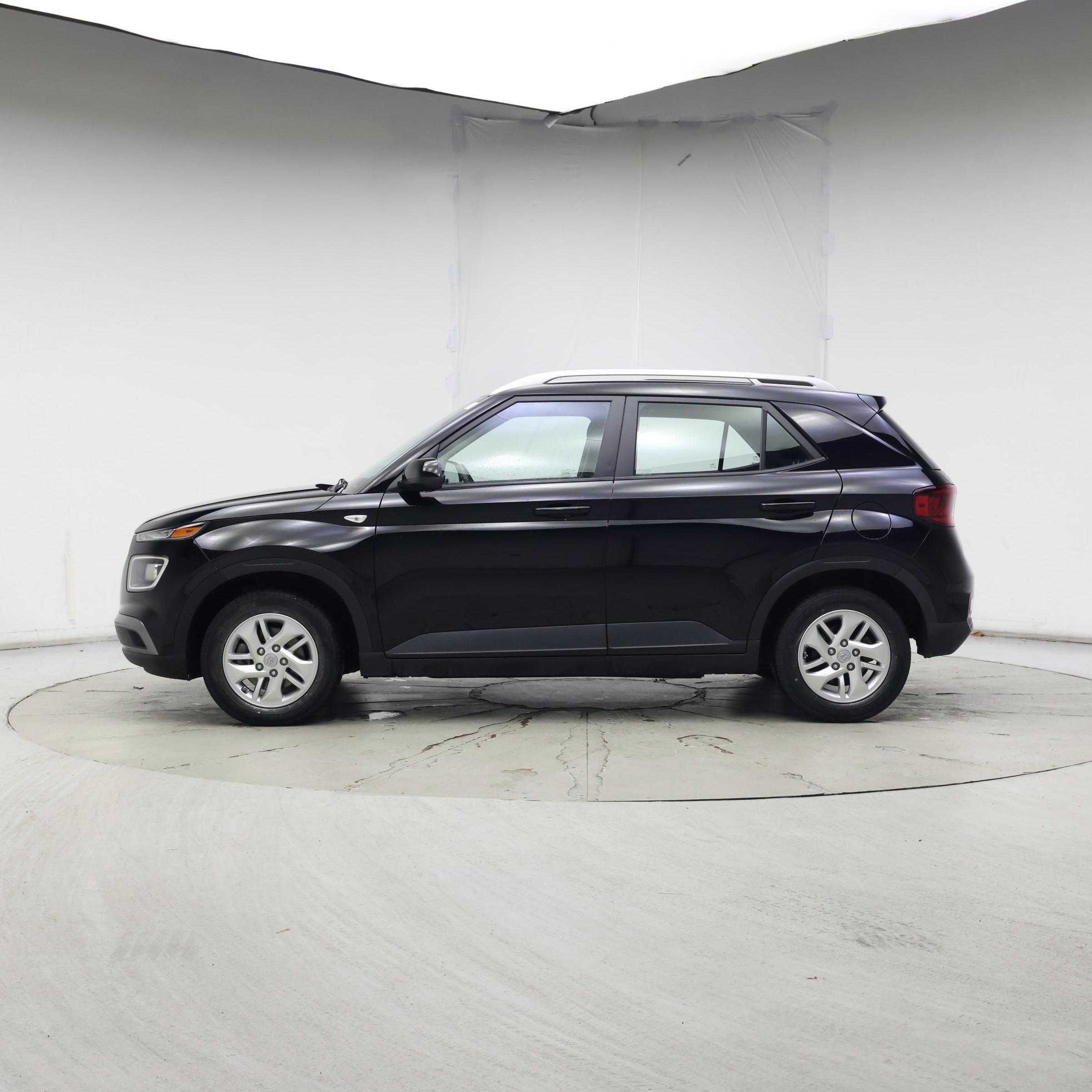 Thumbnail: 2020 Hyundai Venue - 3