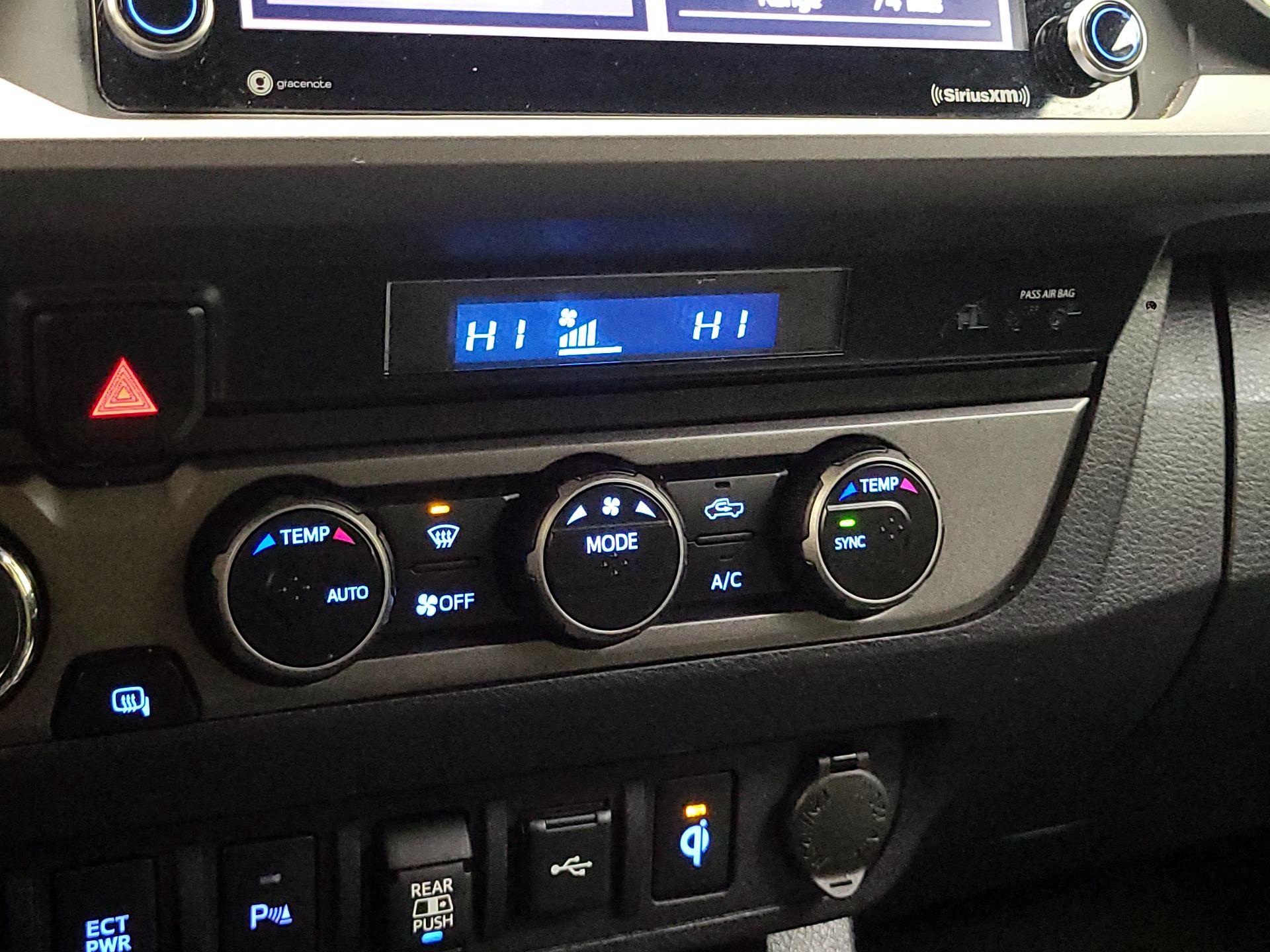 Thumbnail: 2023 Toyota Tacoma - 16