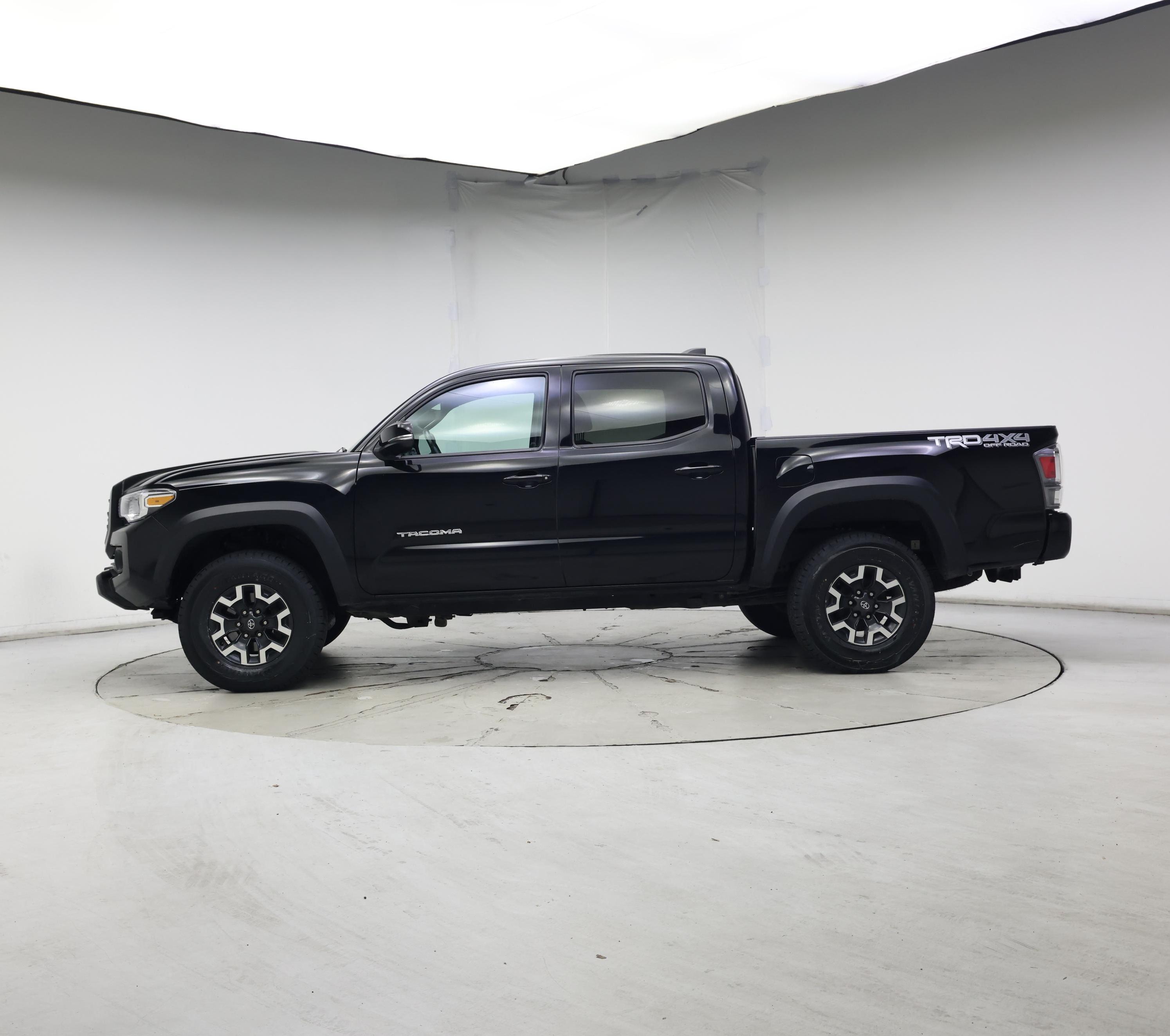 Thumbnail: 2023 Toyota Tacoma - 3